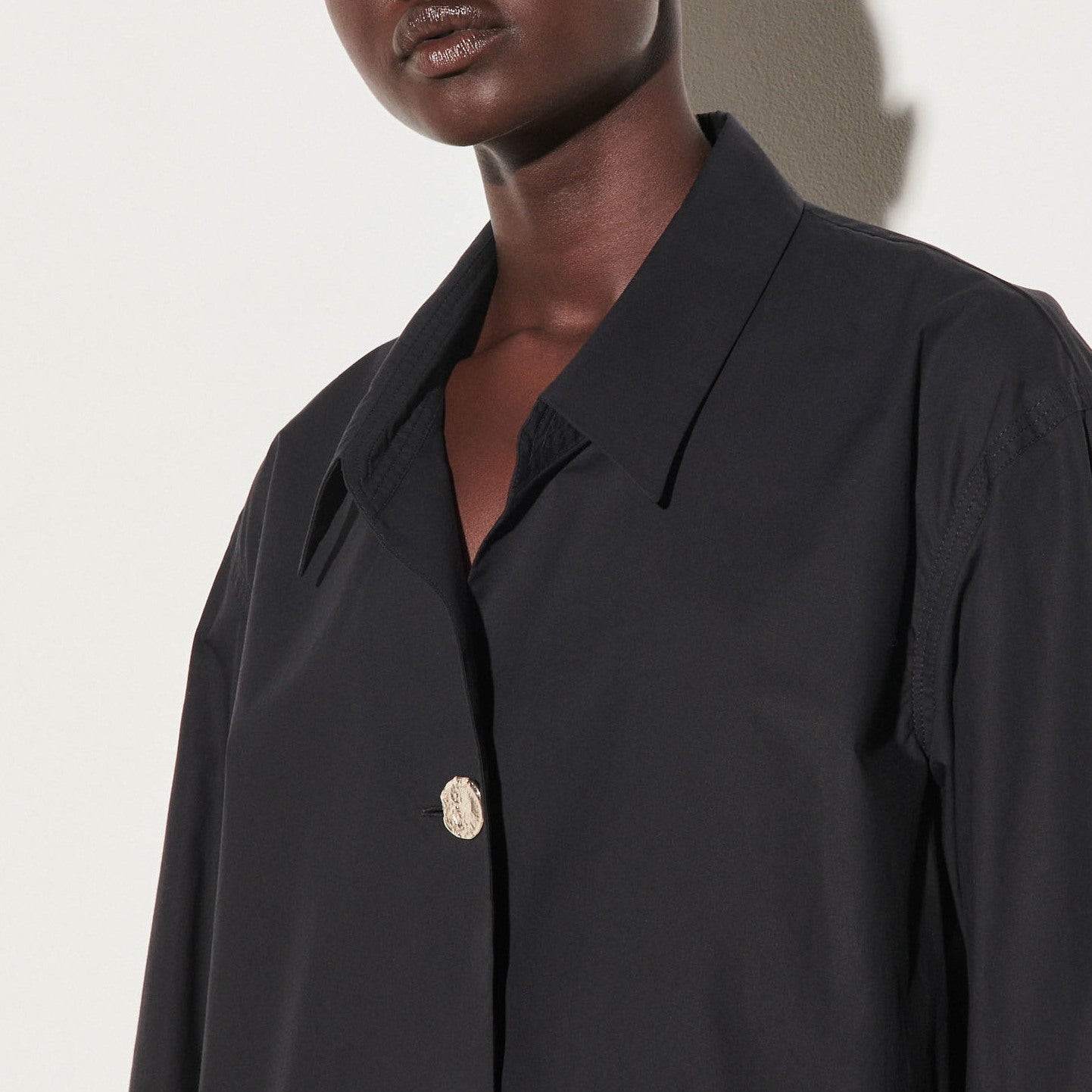 Chemise oversize à bouton fantaisie Sandro seconde main