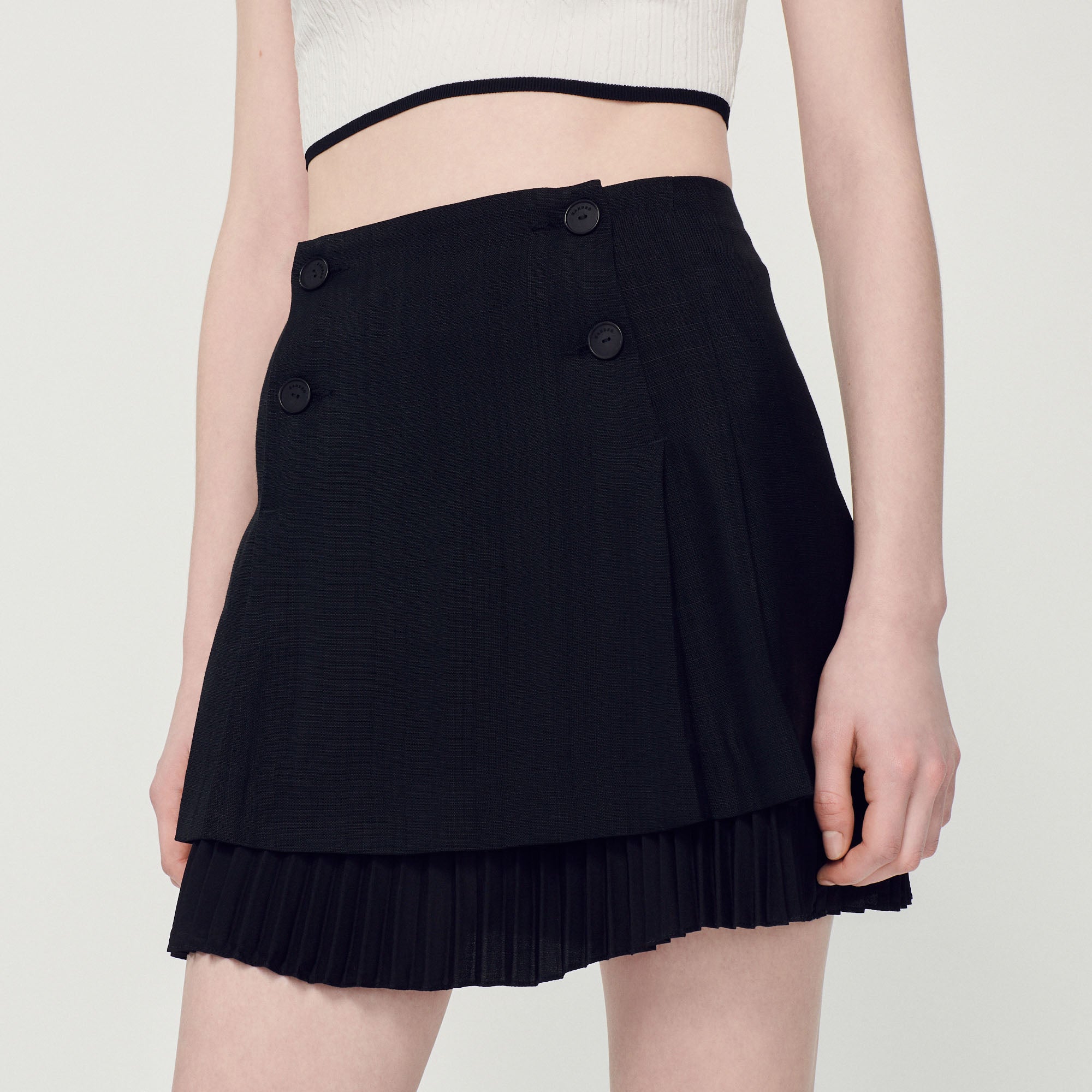 Jupe courte avec plissé en trompe l'œil Sandro seconde main