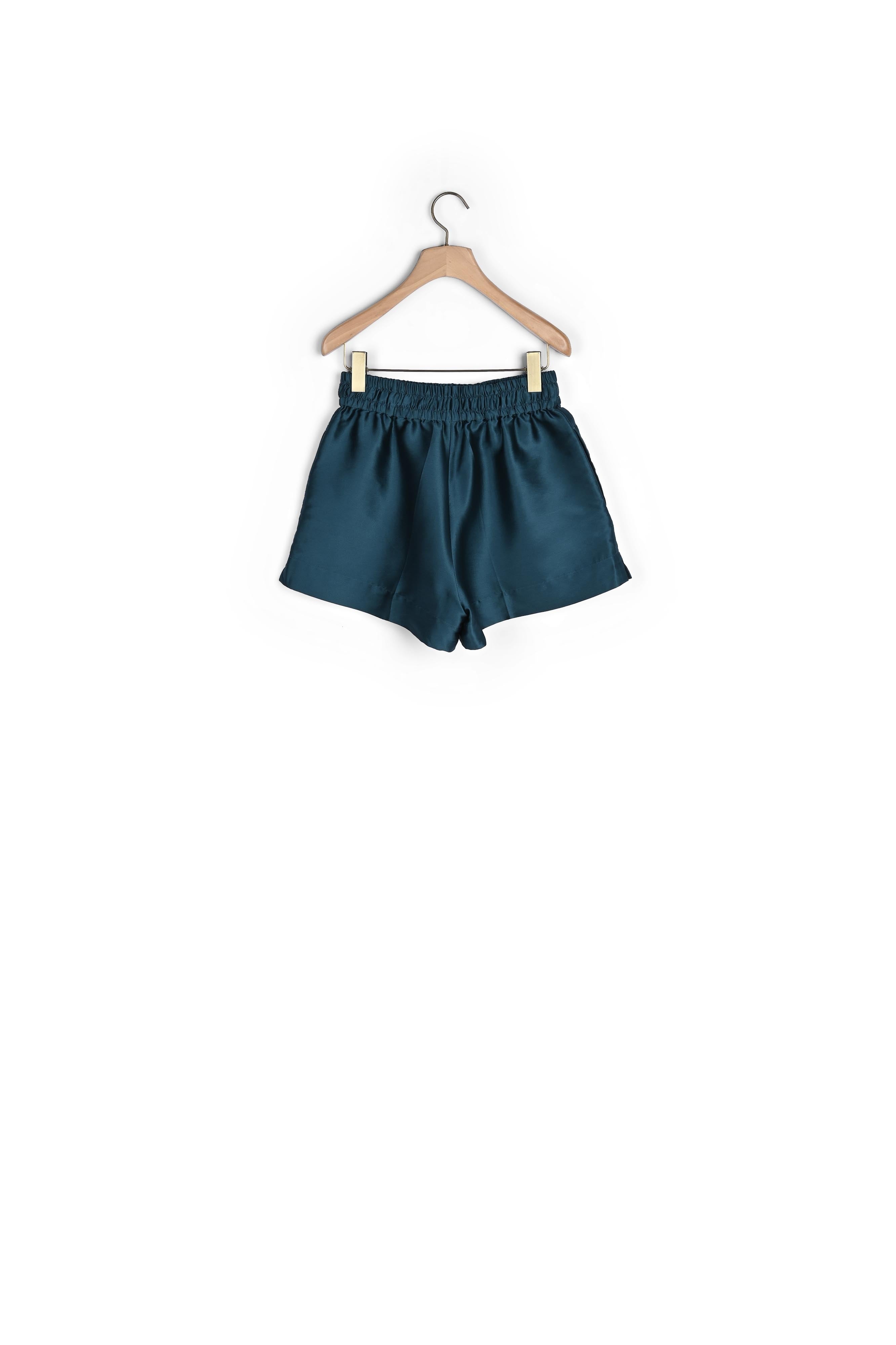 Short large satiné Sandro seconde main