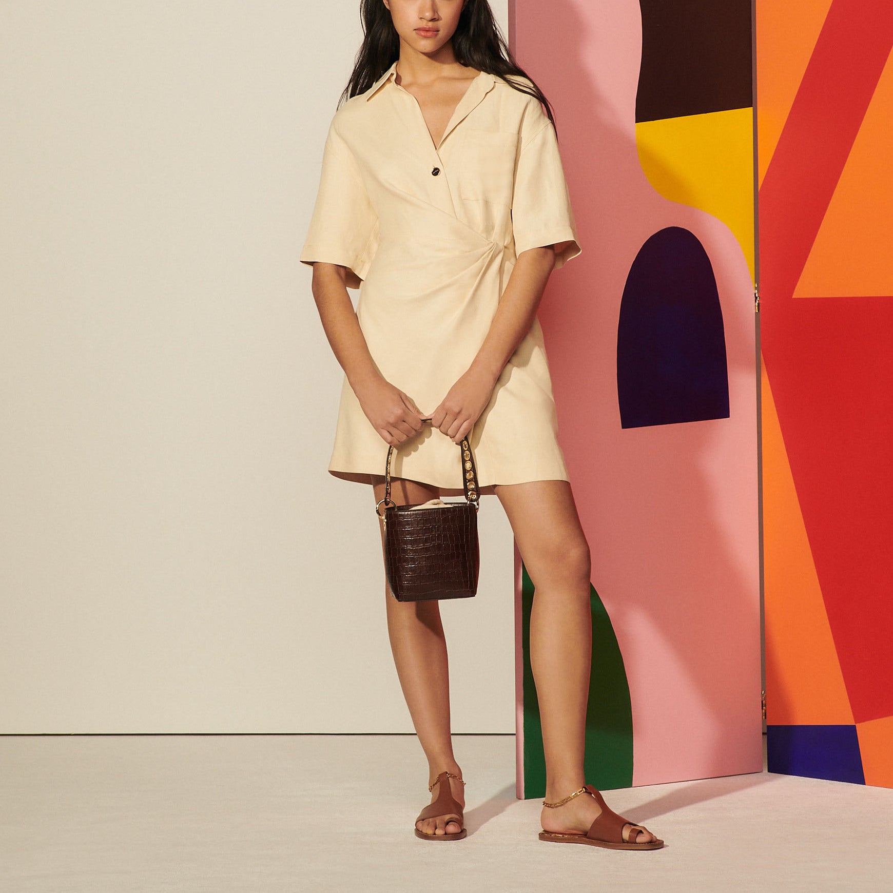 Robe courte drapée à manches courtes Sandro seconde main