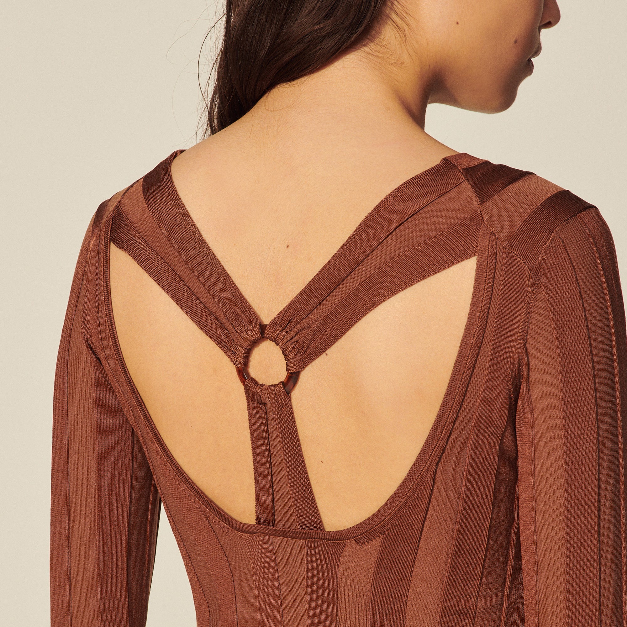 Pull à twist et anneau au dos Sandro seconde main