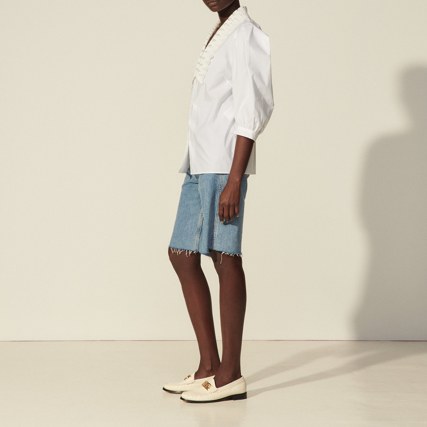 Chemise à grand col en dentelle Sandro seconde main