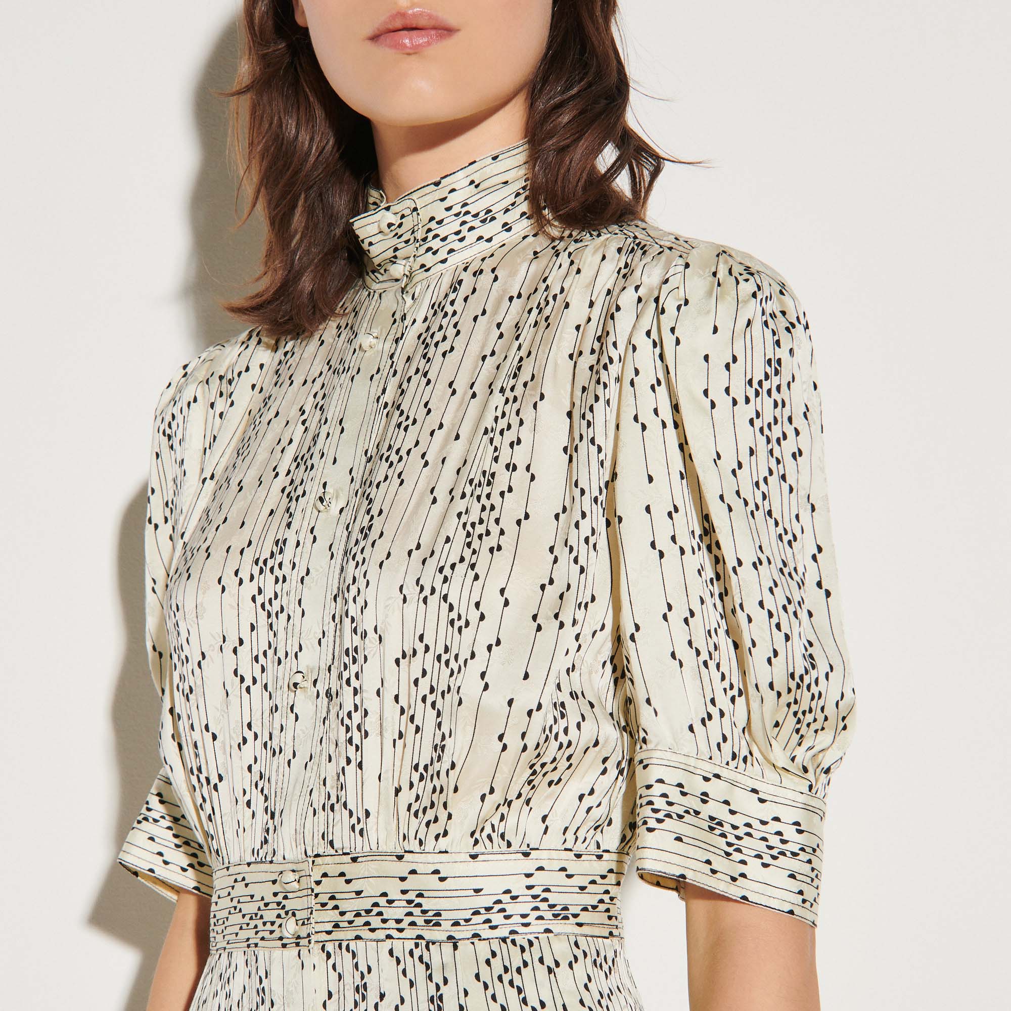 Robe Chemise courte imprimée Sandro seconde main