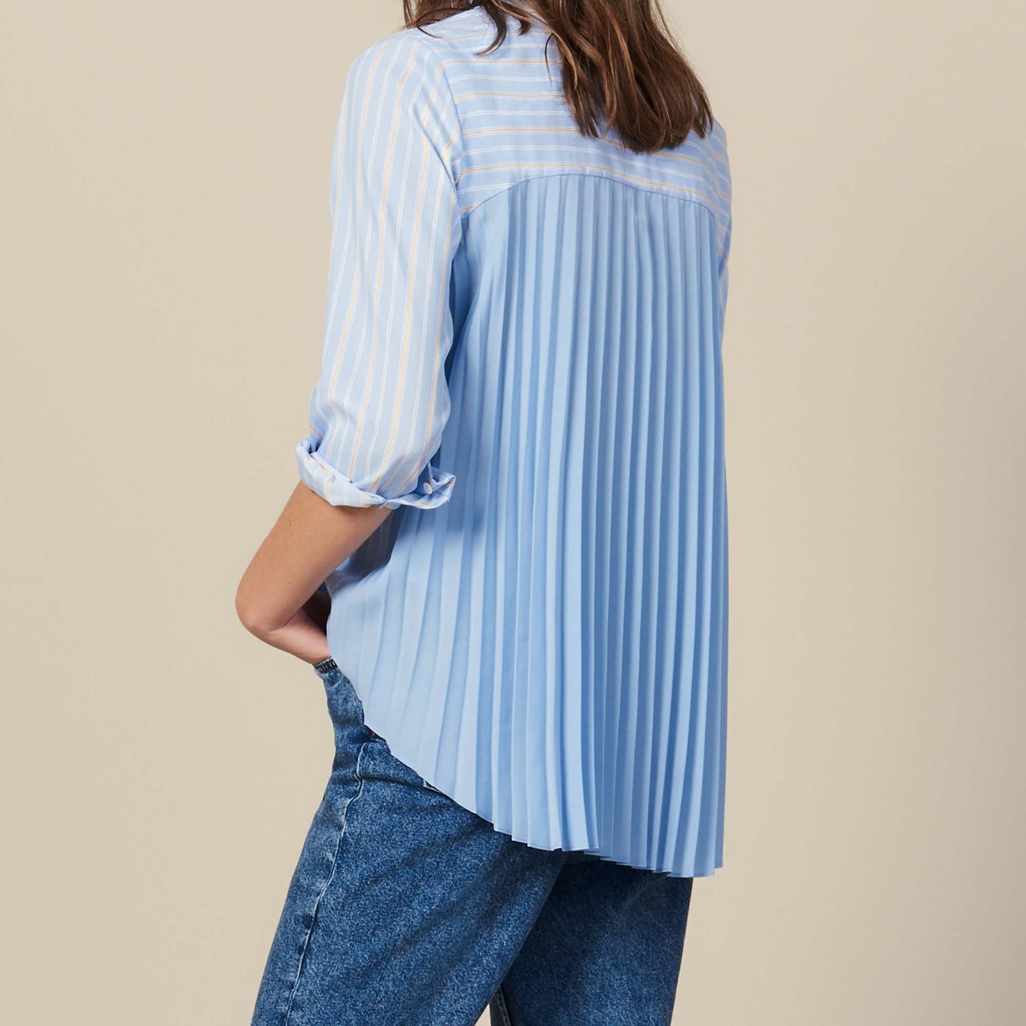 Chemise asymétrique à empiècement plissé Sandro seconde main