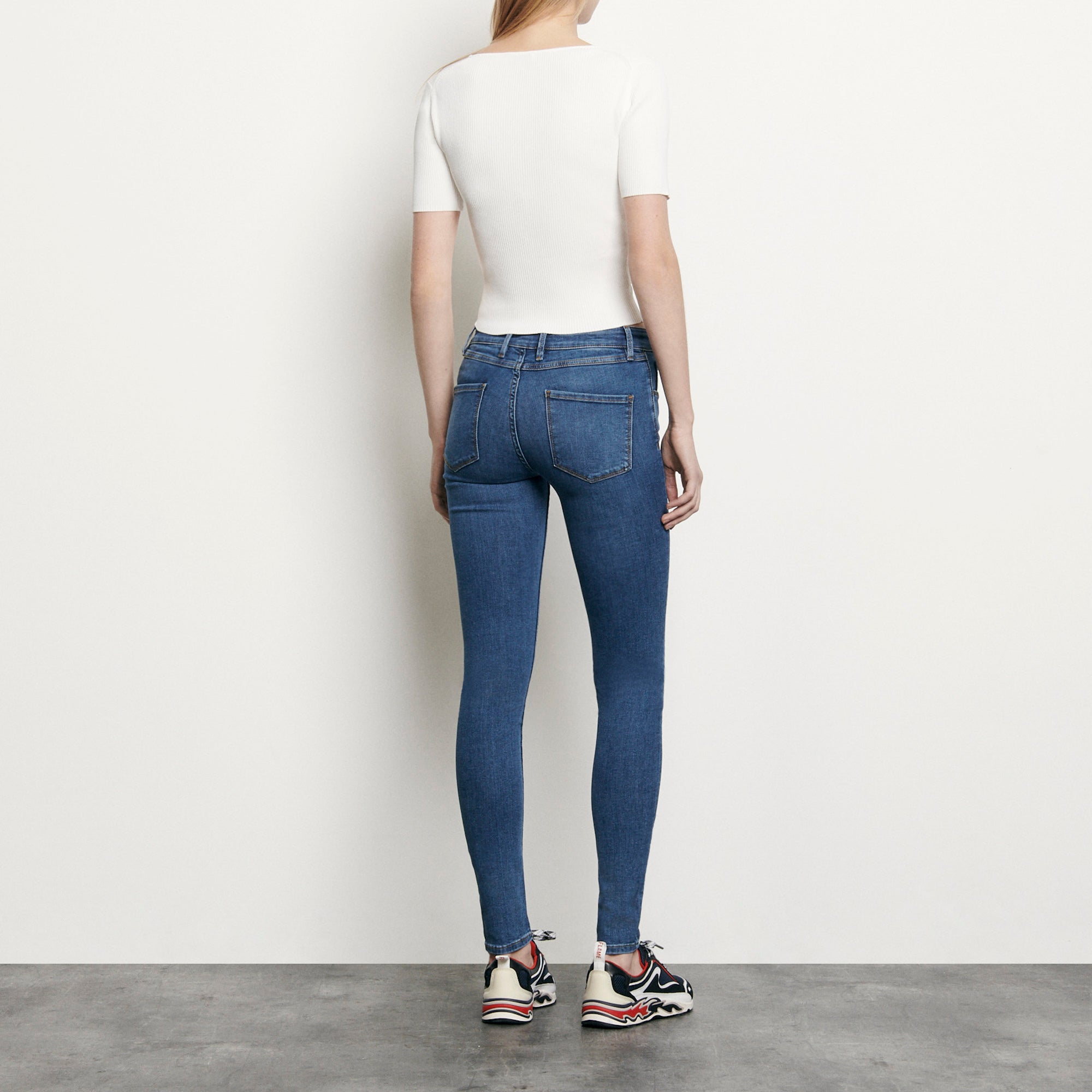 Top court en Maille côtelée Sandro seconde main