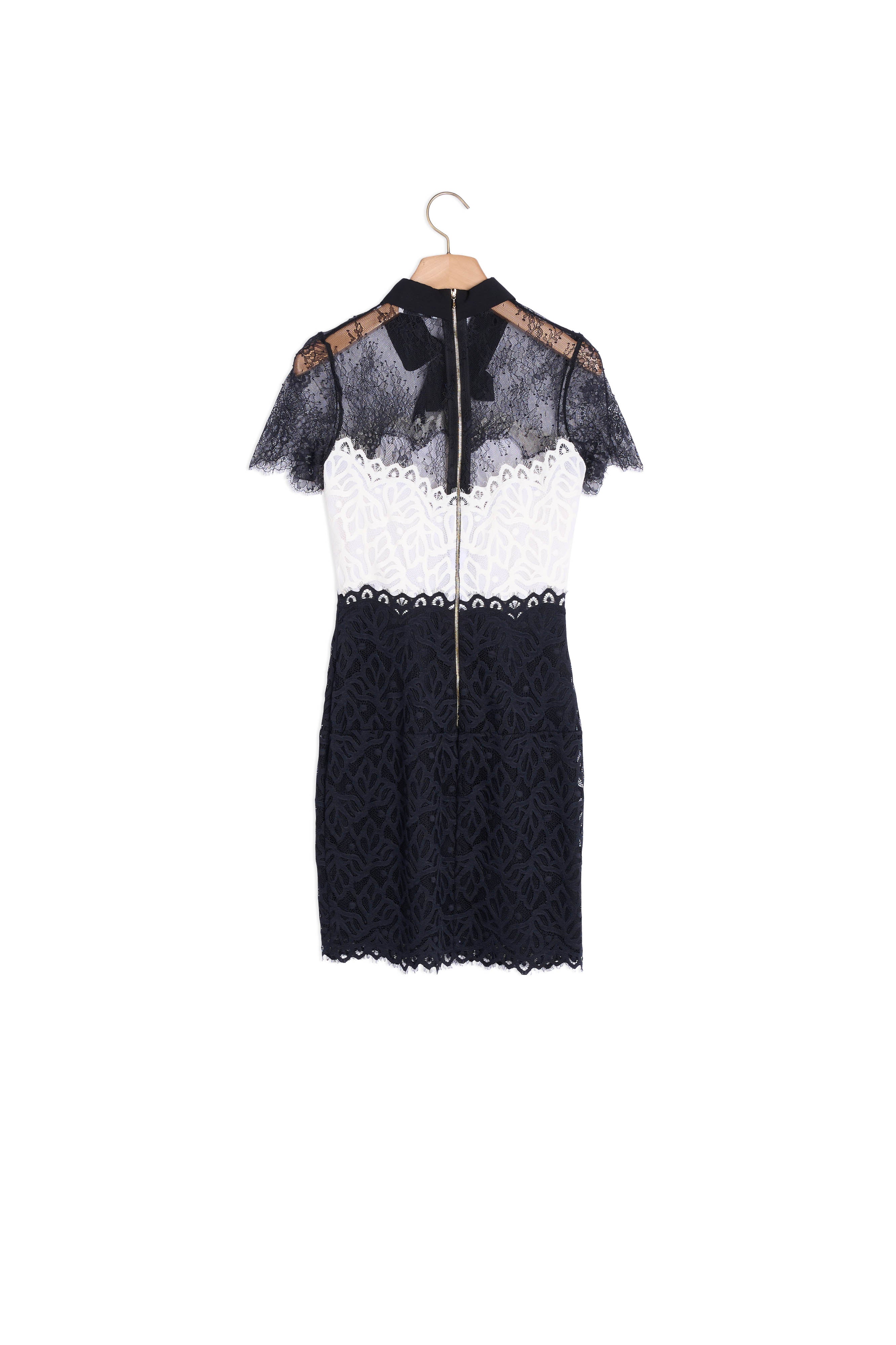 Robe dentelle bicolore Sandro seconde main