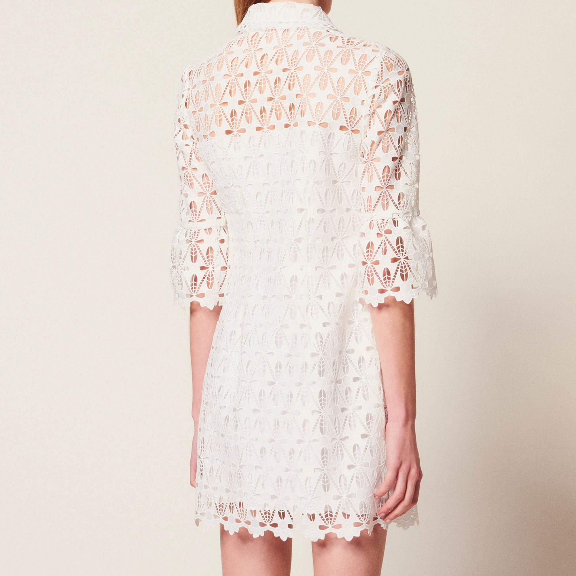 Robe manteau en guipure Sandro seconde main