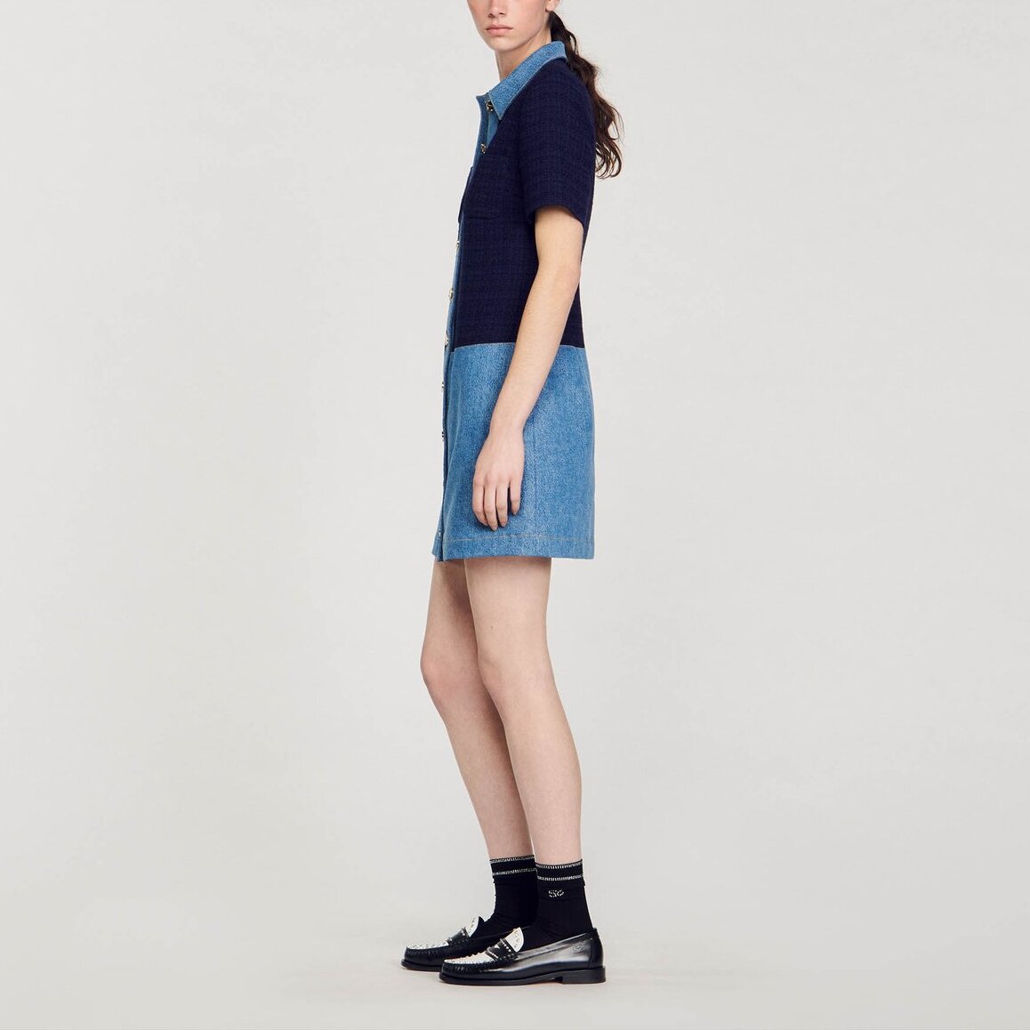 Robe courte en tweed et denim Sandro seconde main