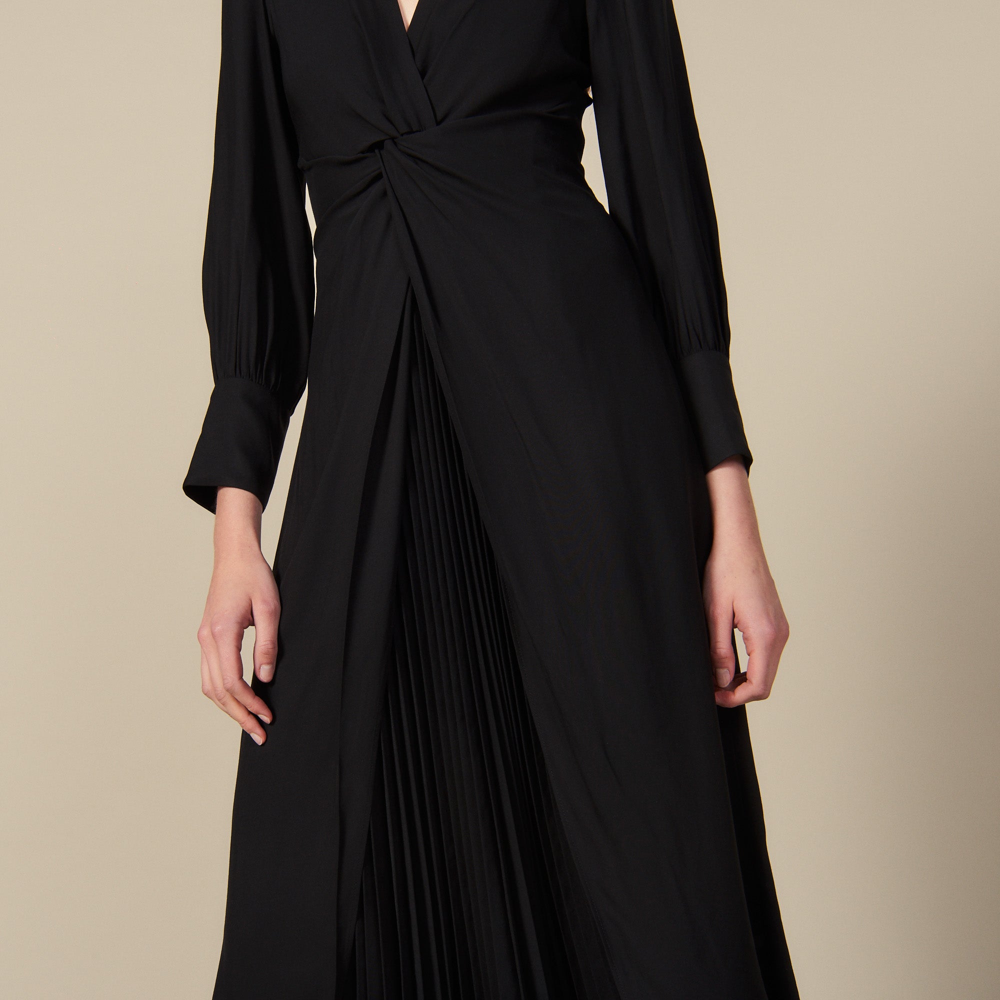 Robe longue drapée Sandro seconde main