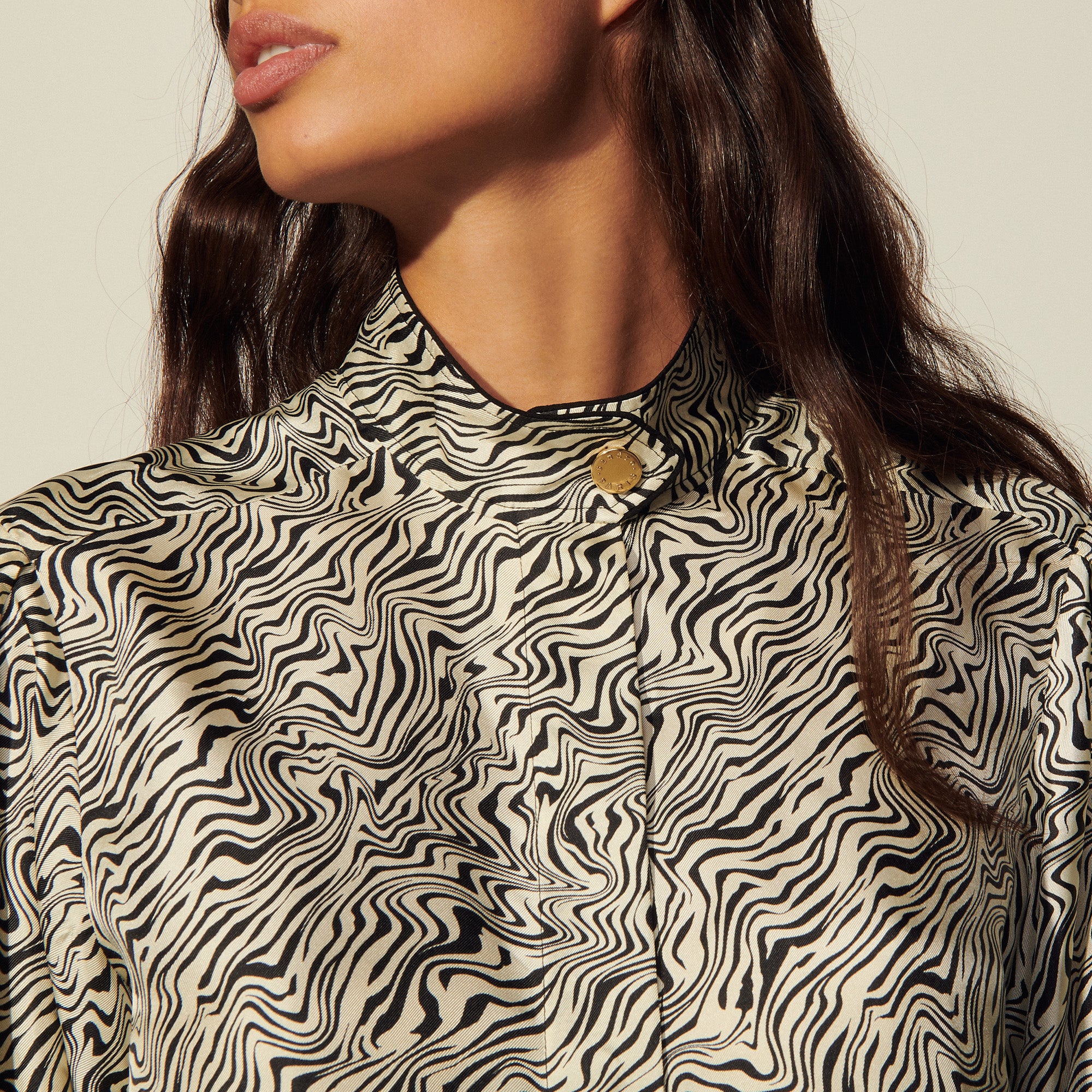 Chemise imprimée en soie Sandro seconde main