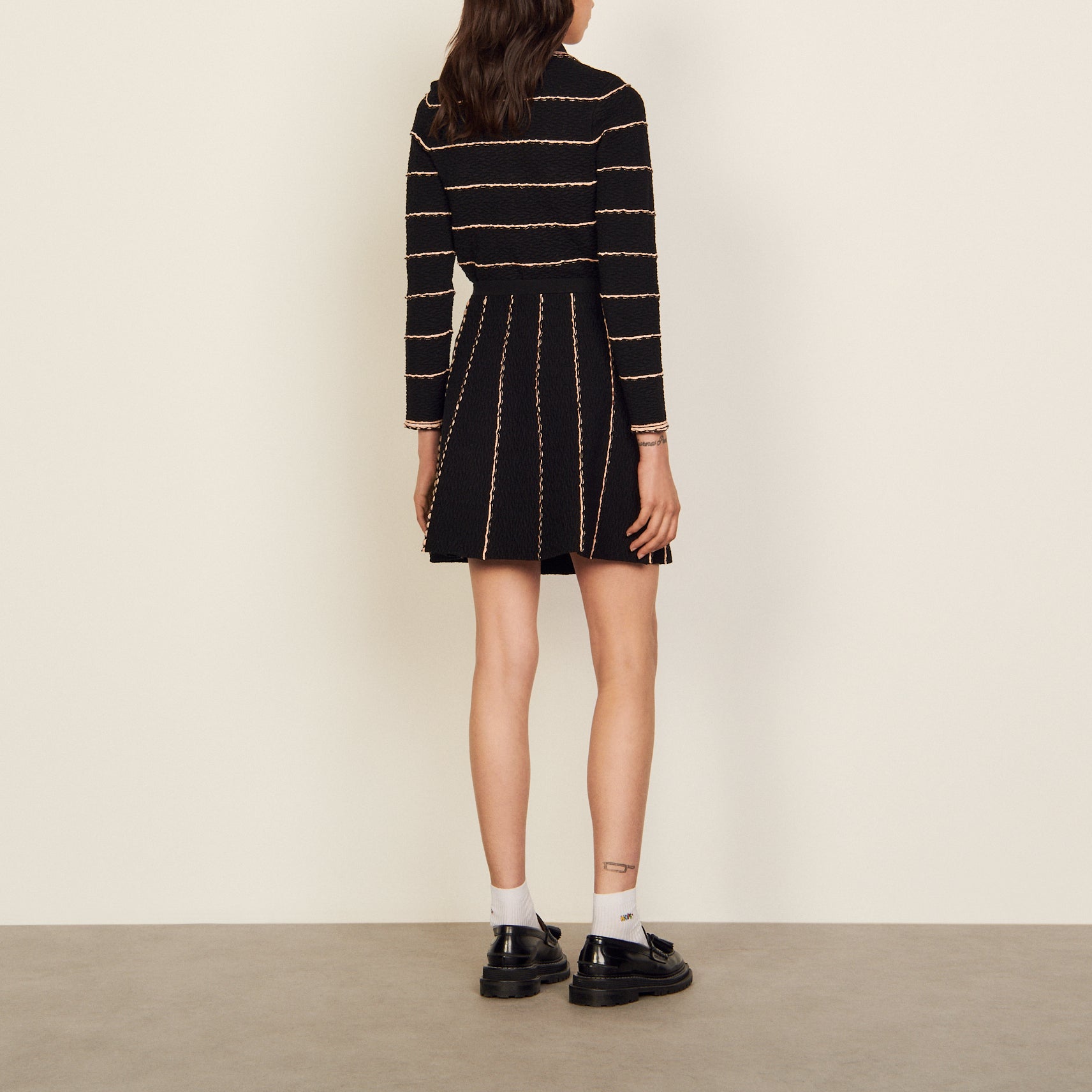 Jupe courte trapèze en Maille Sandro seconde main