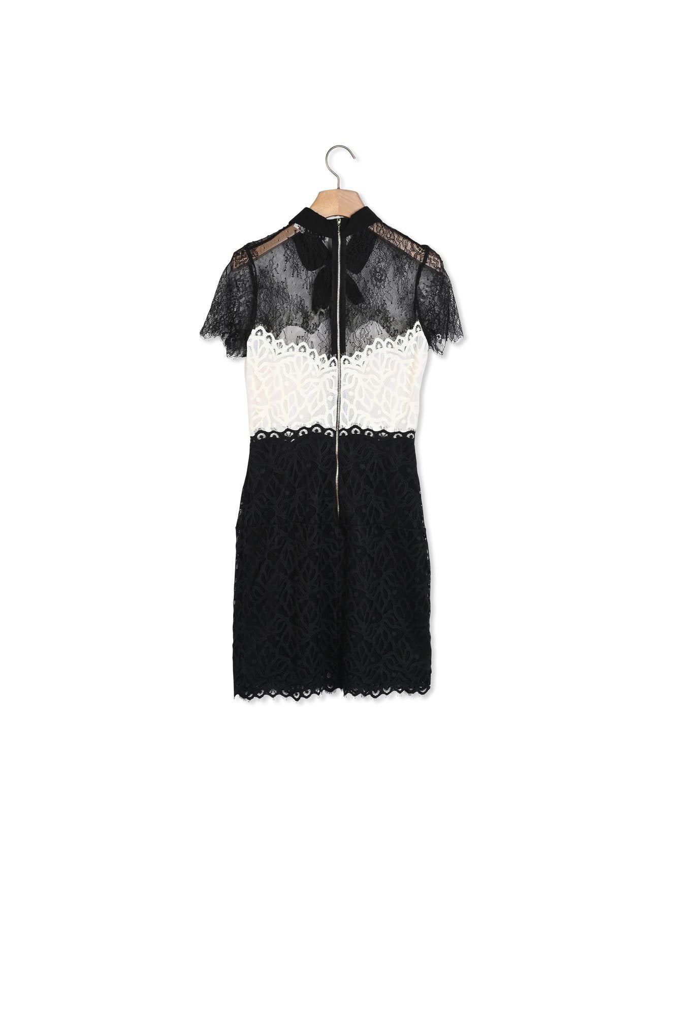 Robe dentelle bicolore Sandro seconde main