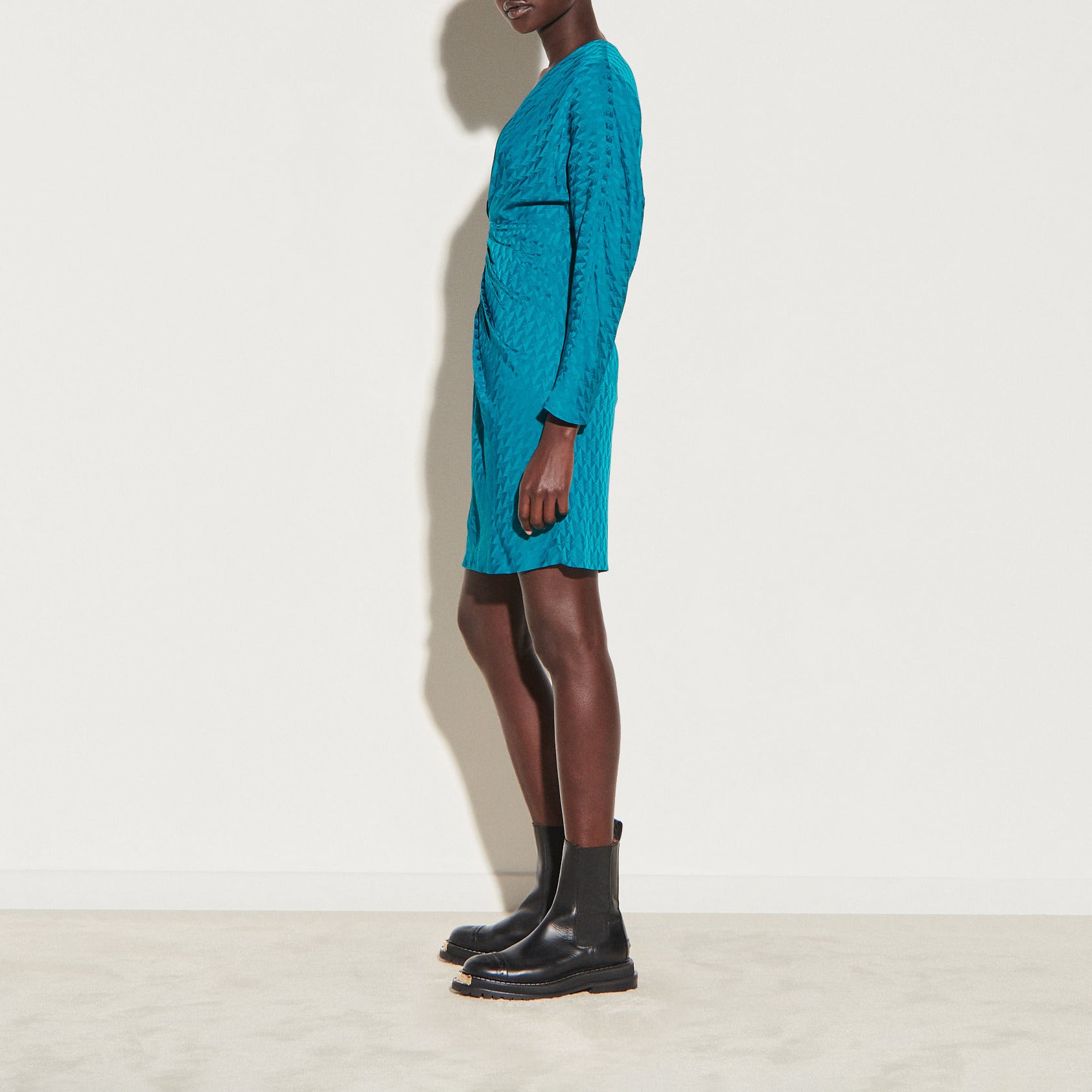 Robe courte en jacquard double S Sandro seconde main