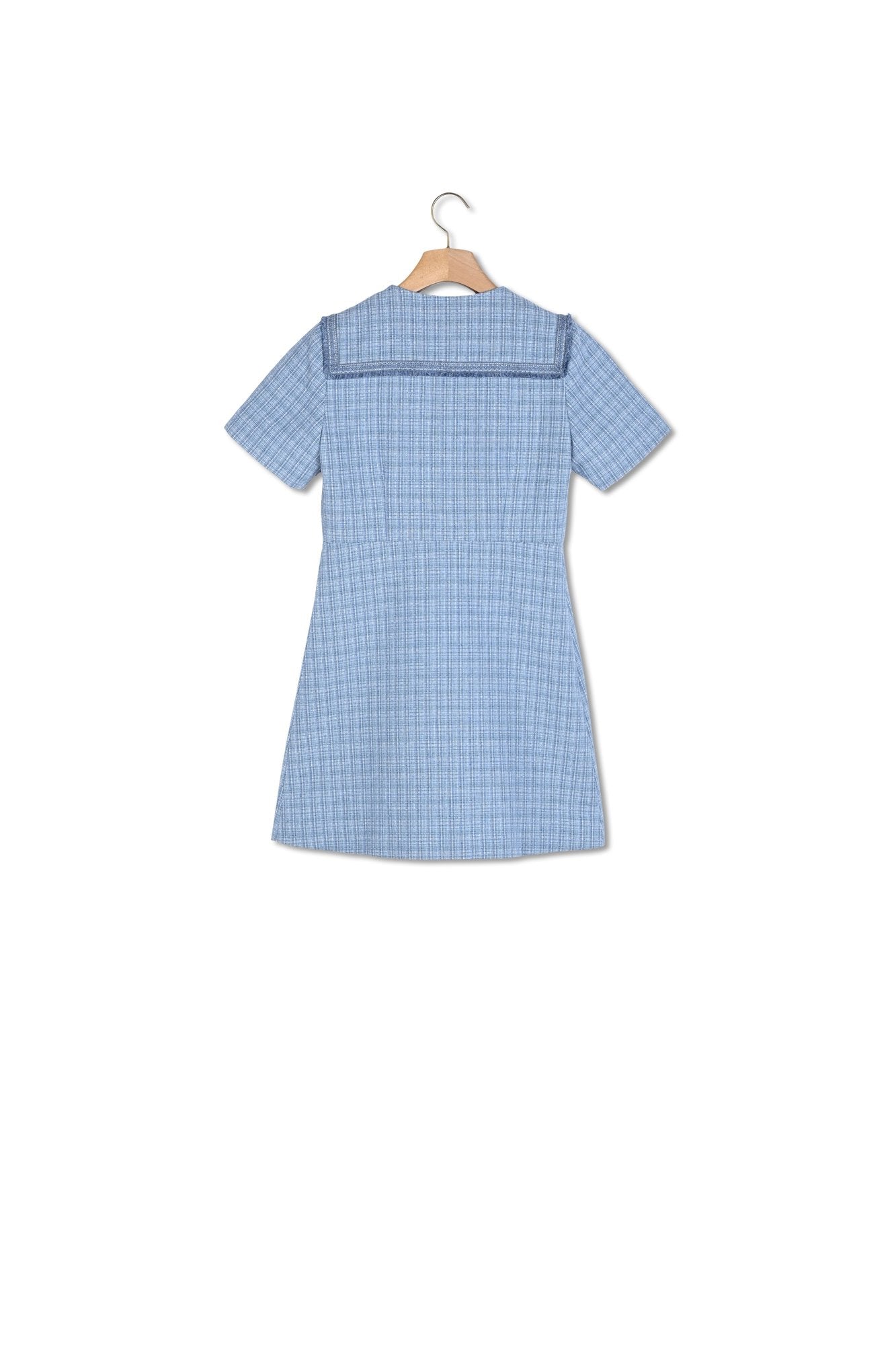 Robe courte boutonnée en tweed Sandro seconde main