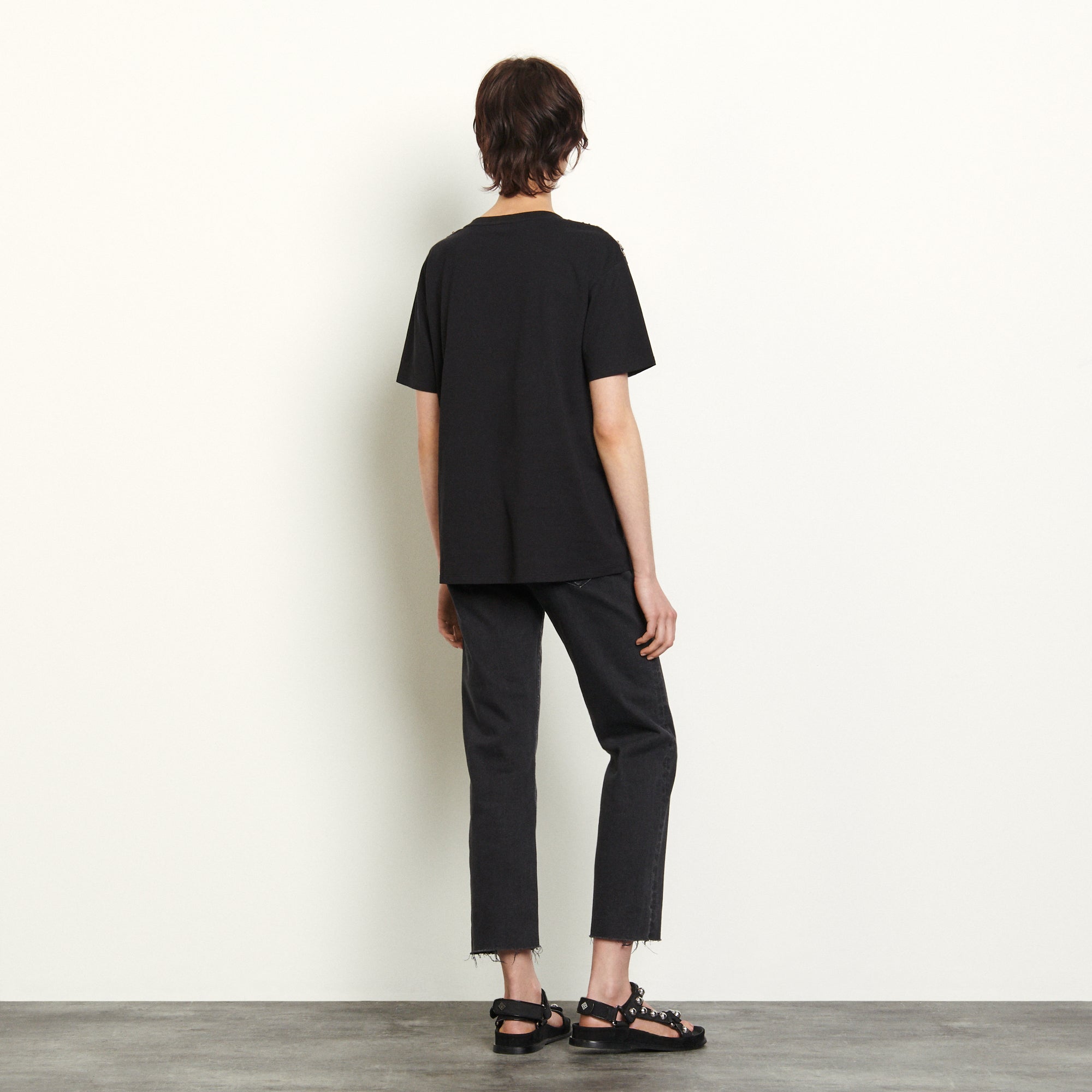 T-shirt à broderies strass et perles Sandro seconde main