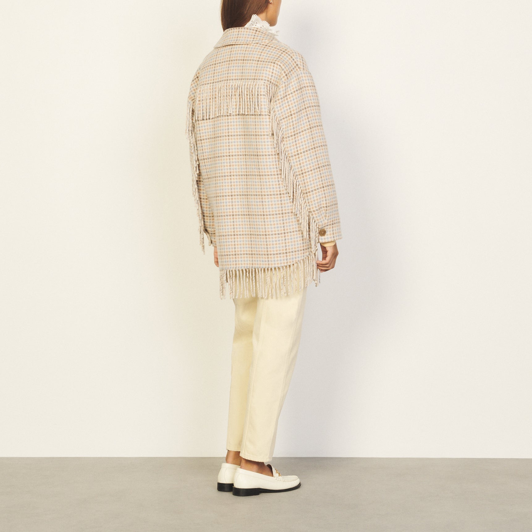 Manteau sur Chemise frangé en laine Sandro seconde main