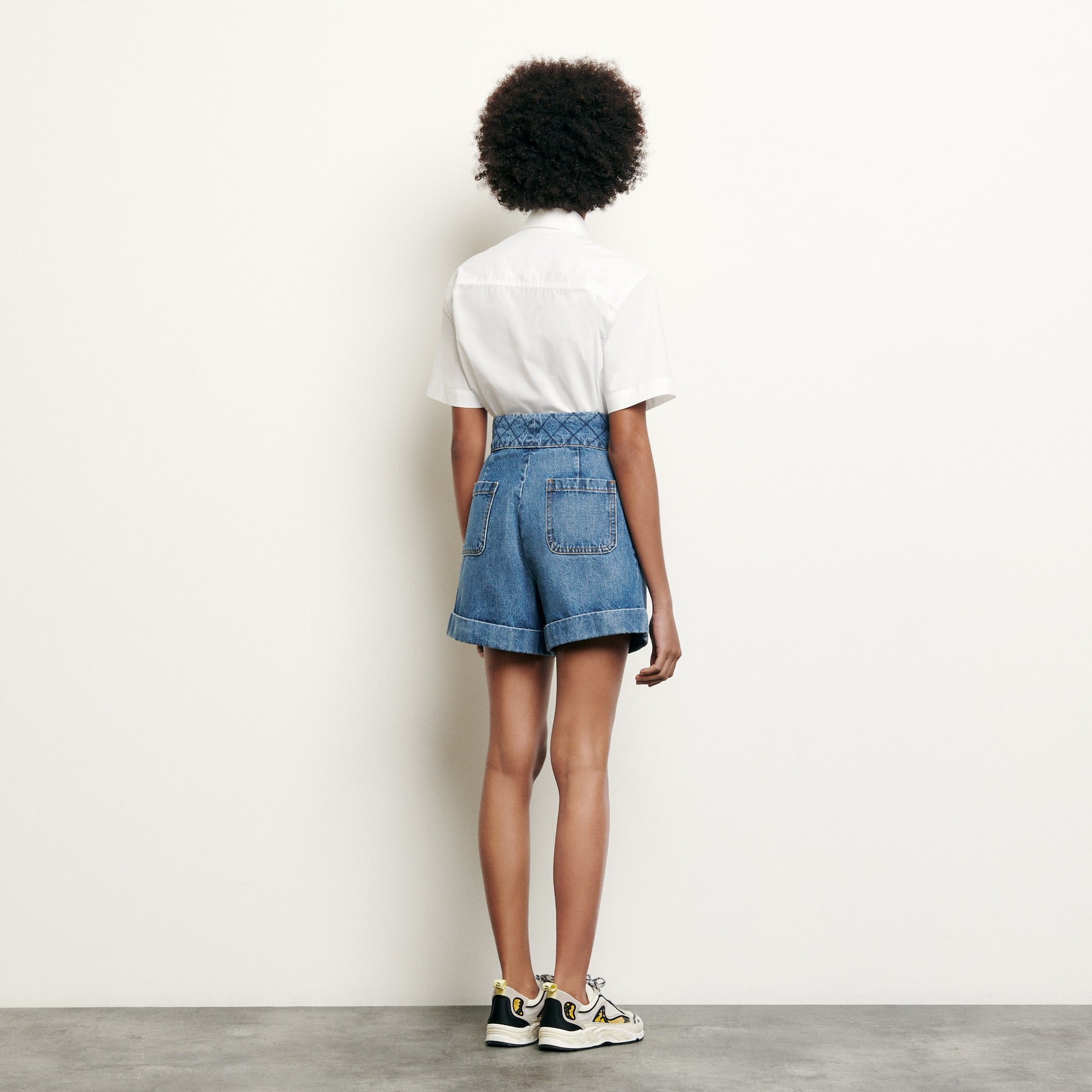 Short en Jean à ceinture matelassée Sandro seconde main