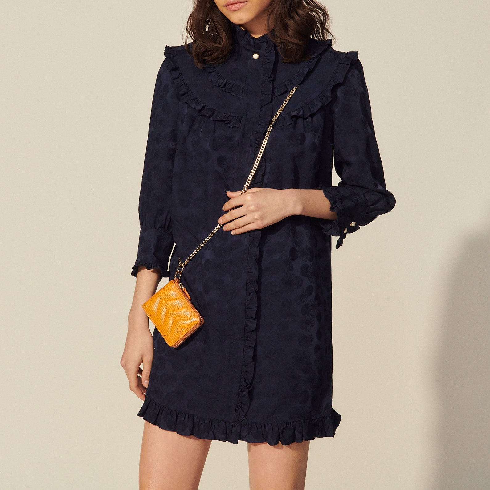 Robe courte en jacquard marguerites Sandro seconde main