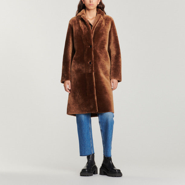 Manteau mi-long en peau lainée Sandro seconde main
