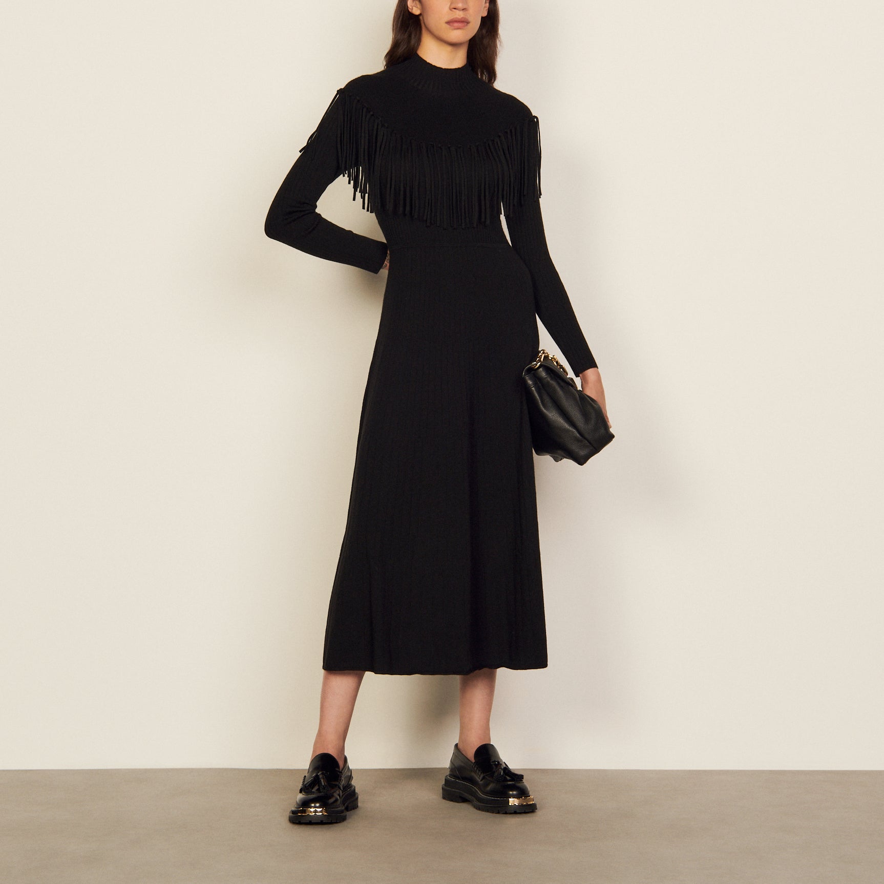 Robe Noir Sandro seconde main