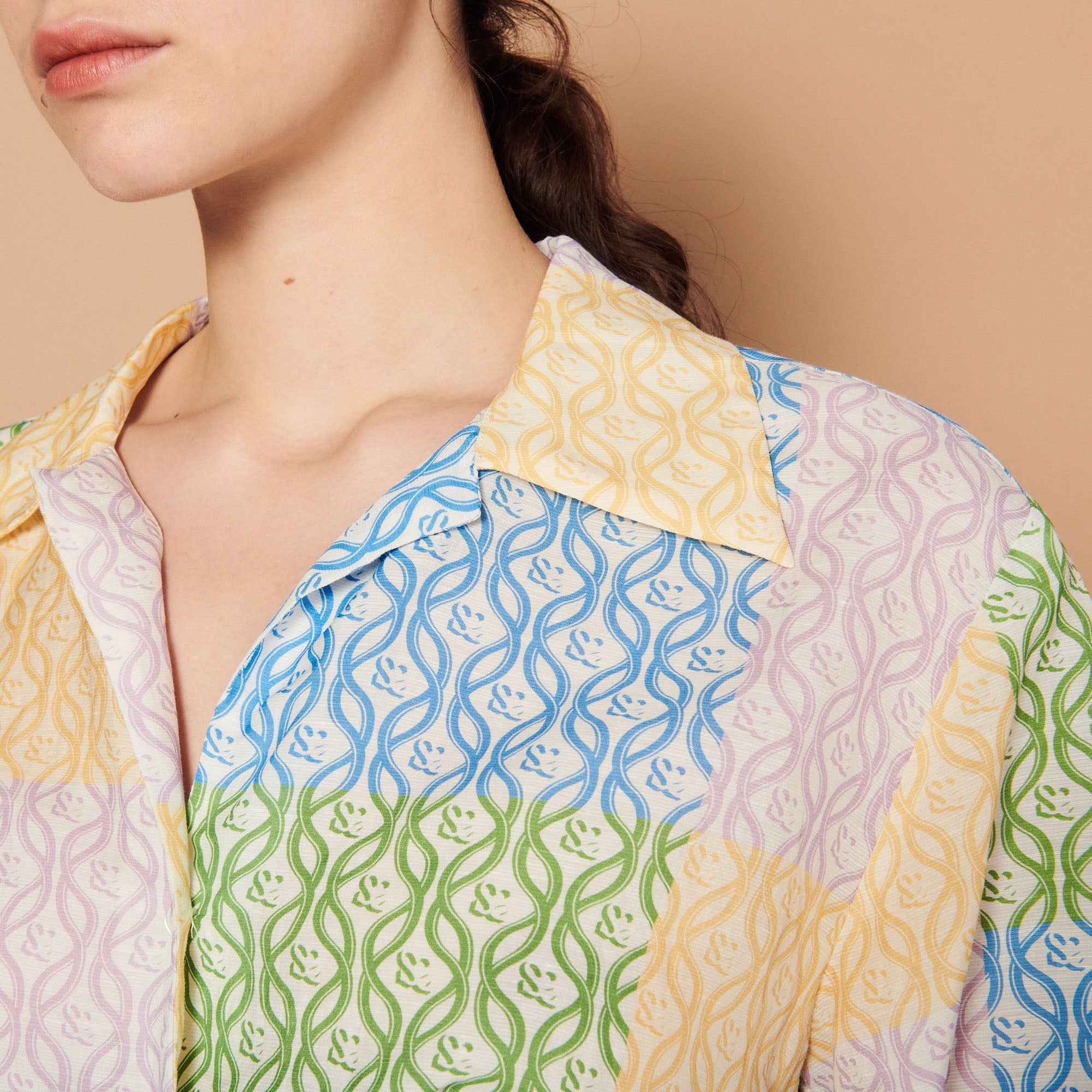 Chemise courte imprimé patchwork Sandro seconde main