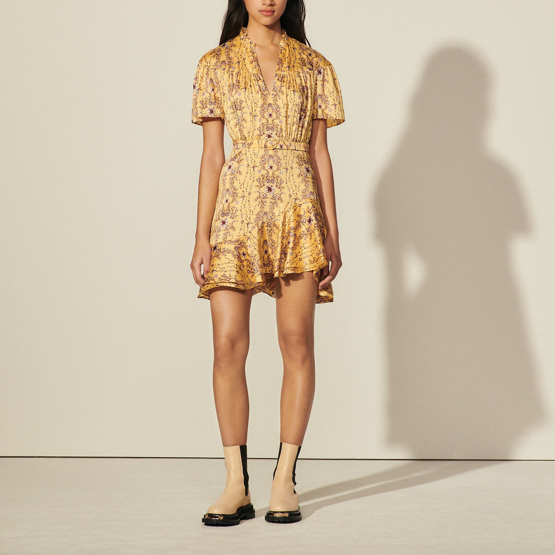 Robe courte imprimée à volants Sandro seconde main