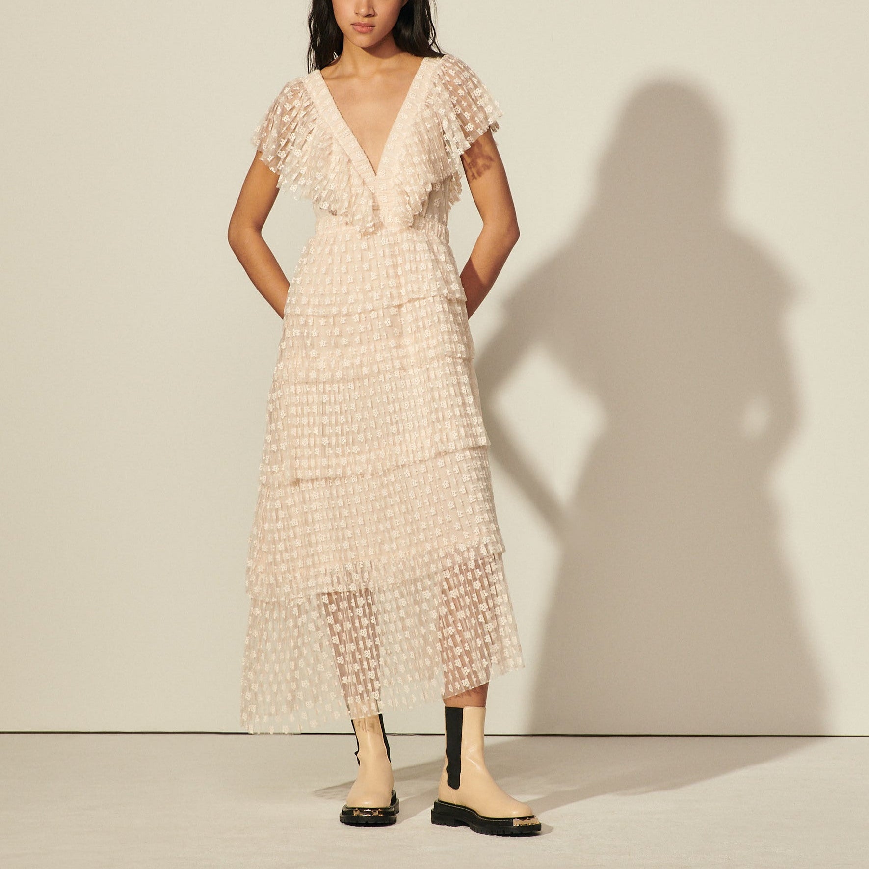 Robe longue en plumetis brodé plissé Sandro seconde main