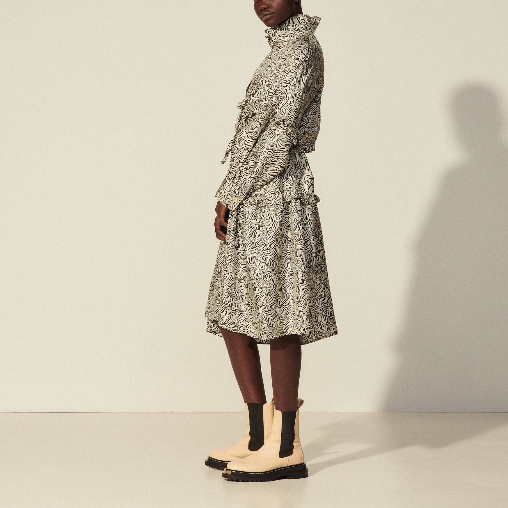 Robe imprimée oversize en soie Sandro seconde main