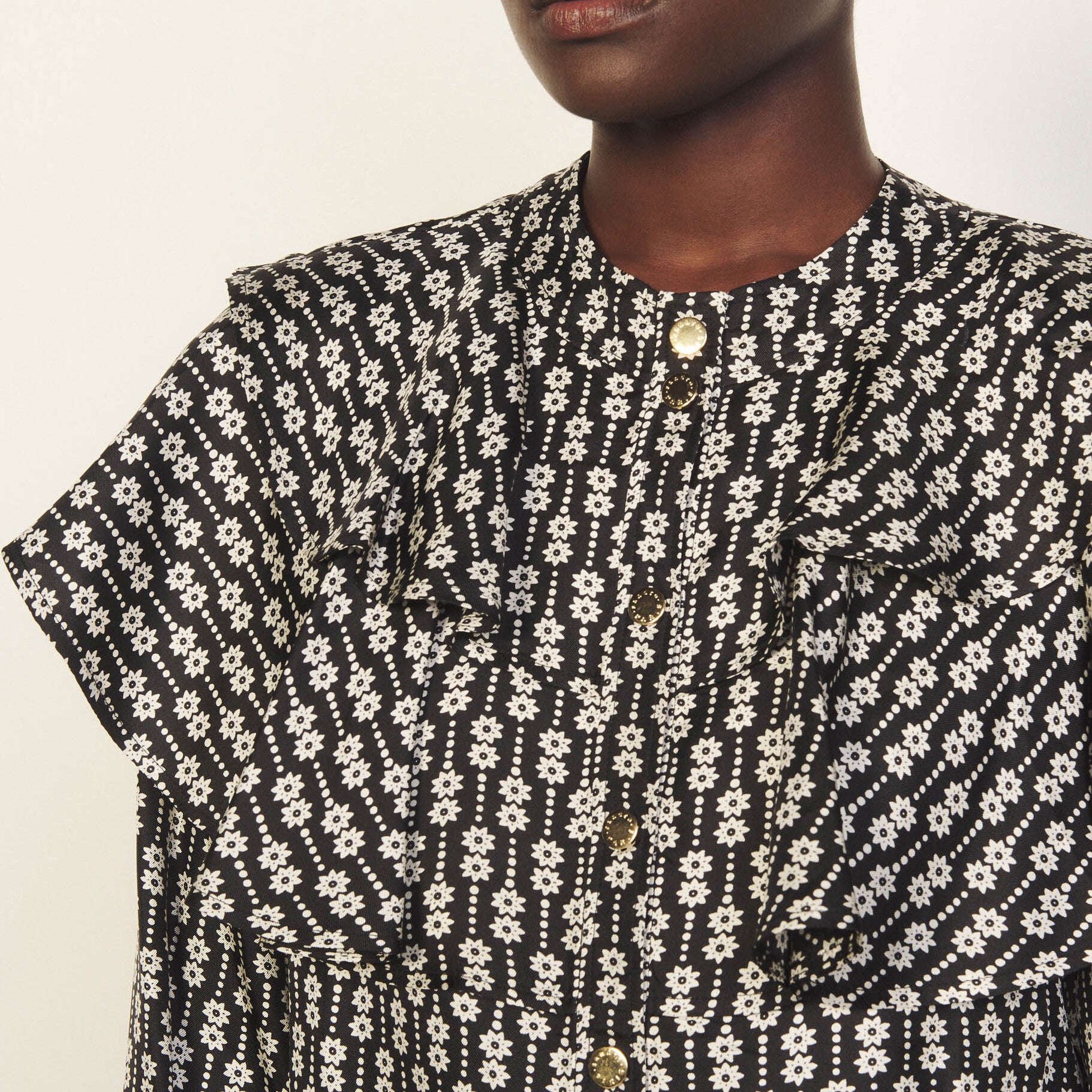 Chemise Noir / Blanc Sandro seconde main