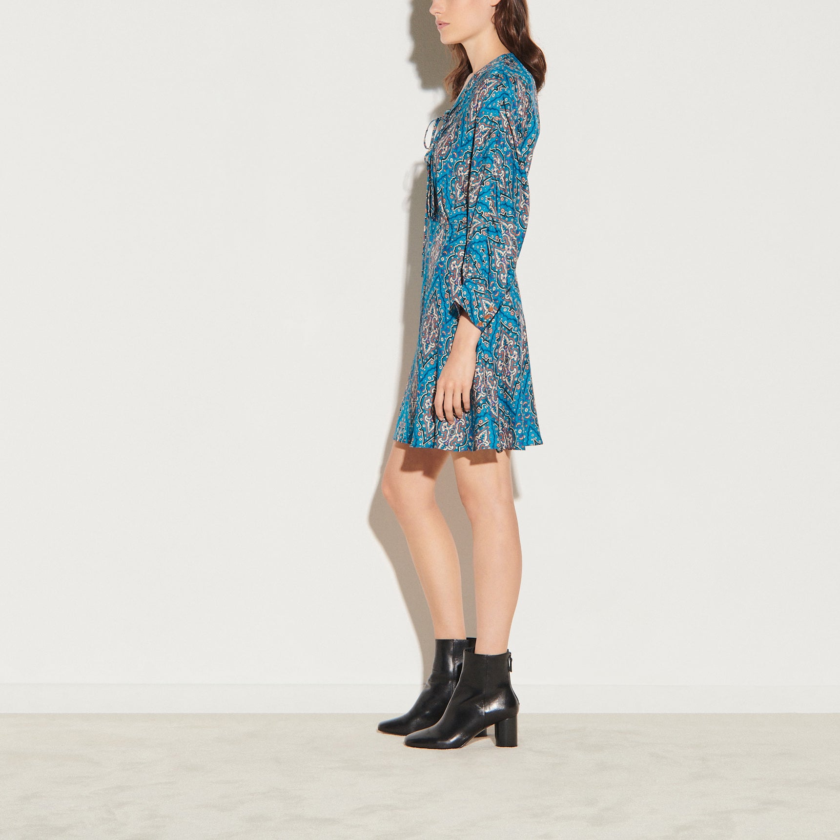 Robe courte imprimée avec laçage Sandro seconde main