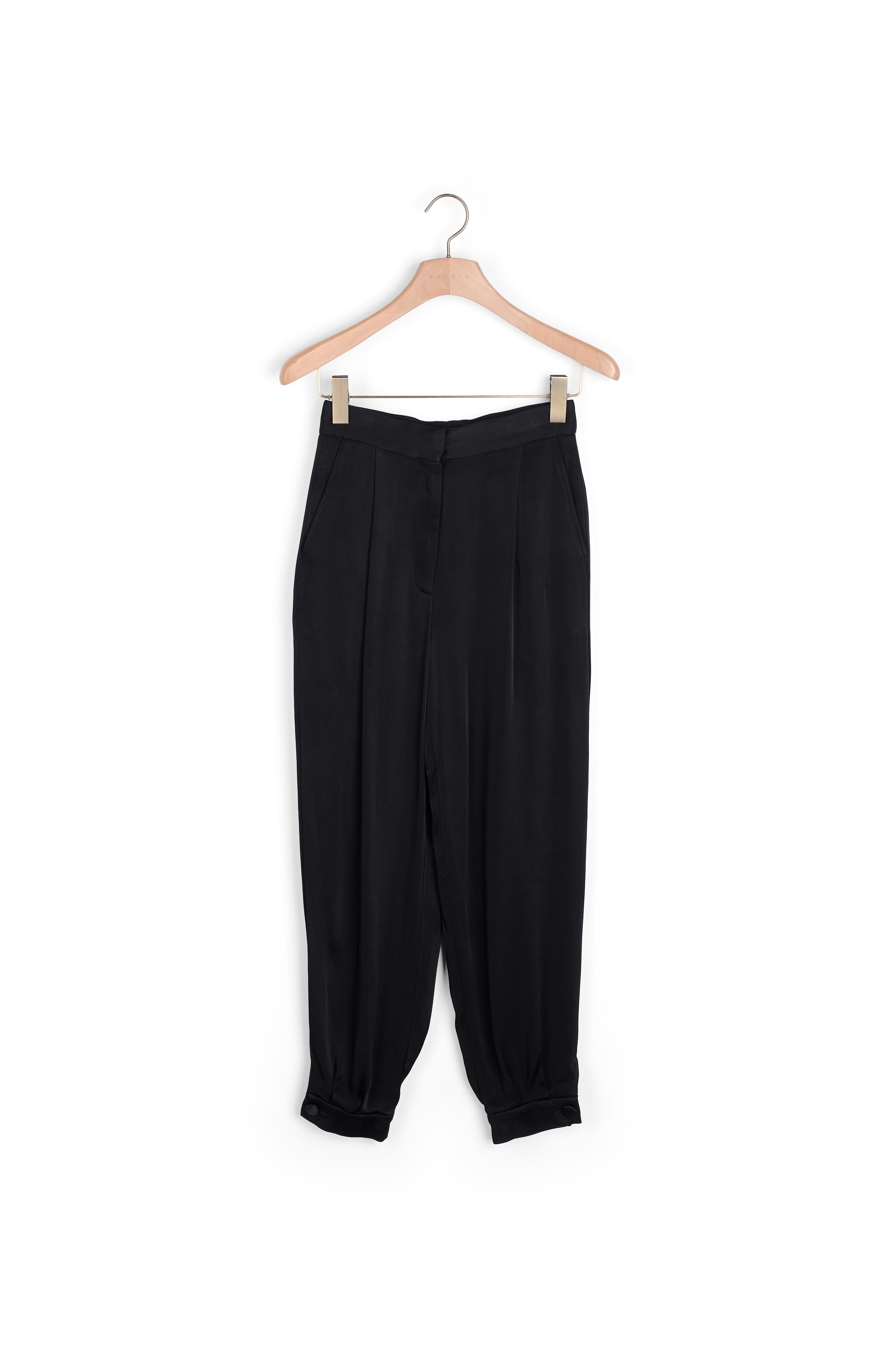 Pantalon satiné à détail bijoux Sandro seconde main