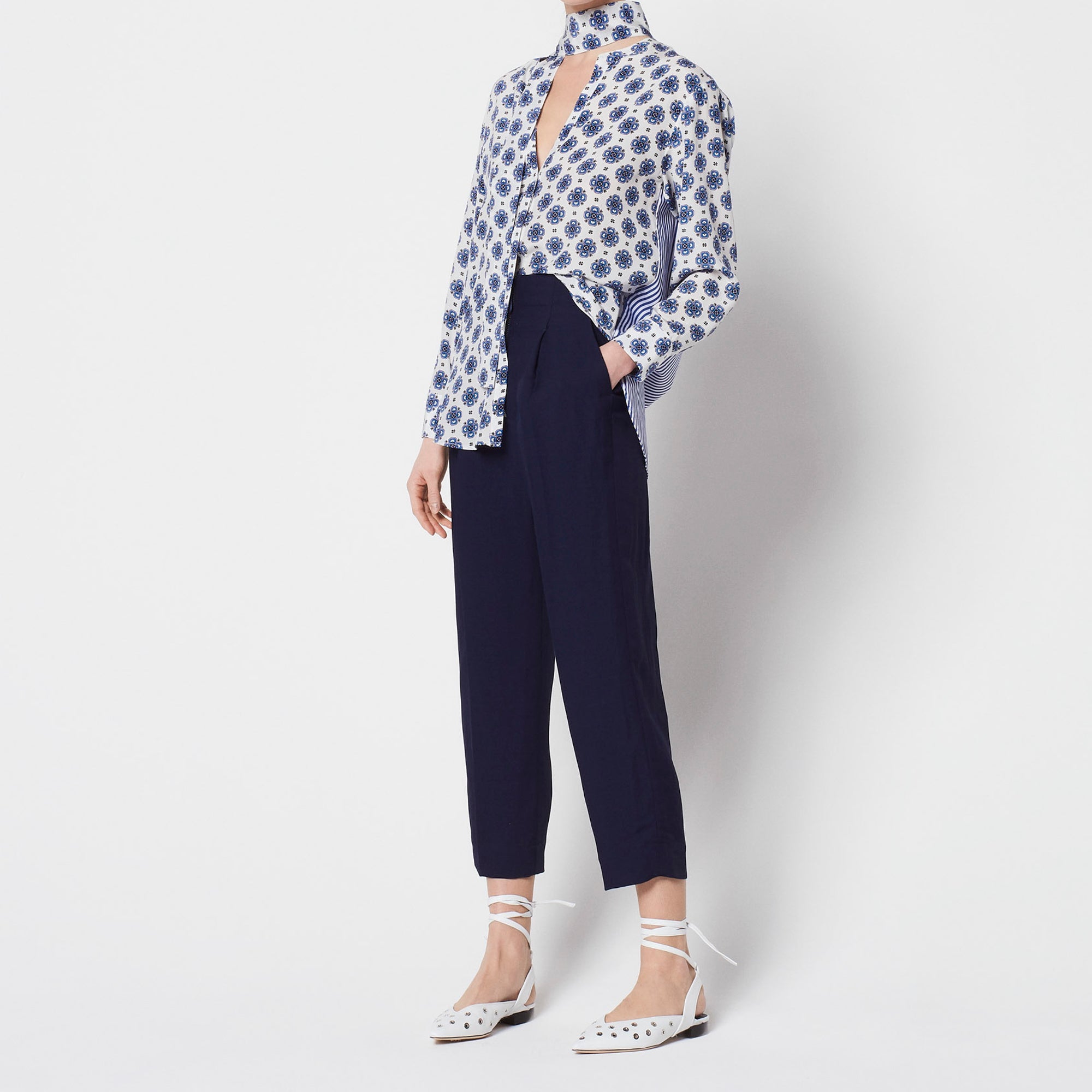 Chemise en soie imprimée mosaïque Sandro seconde main