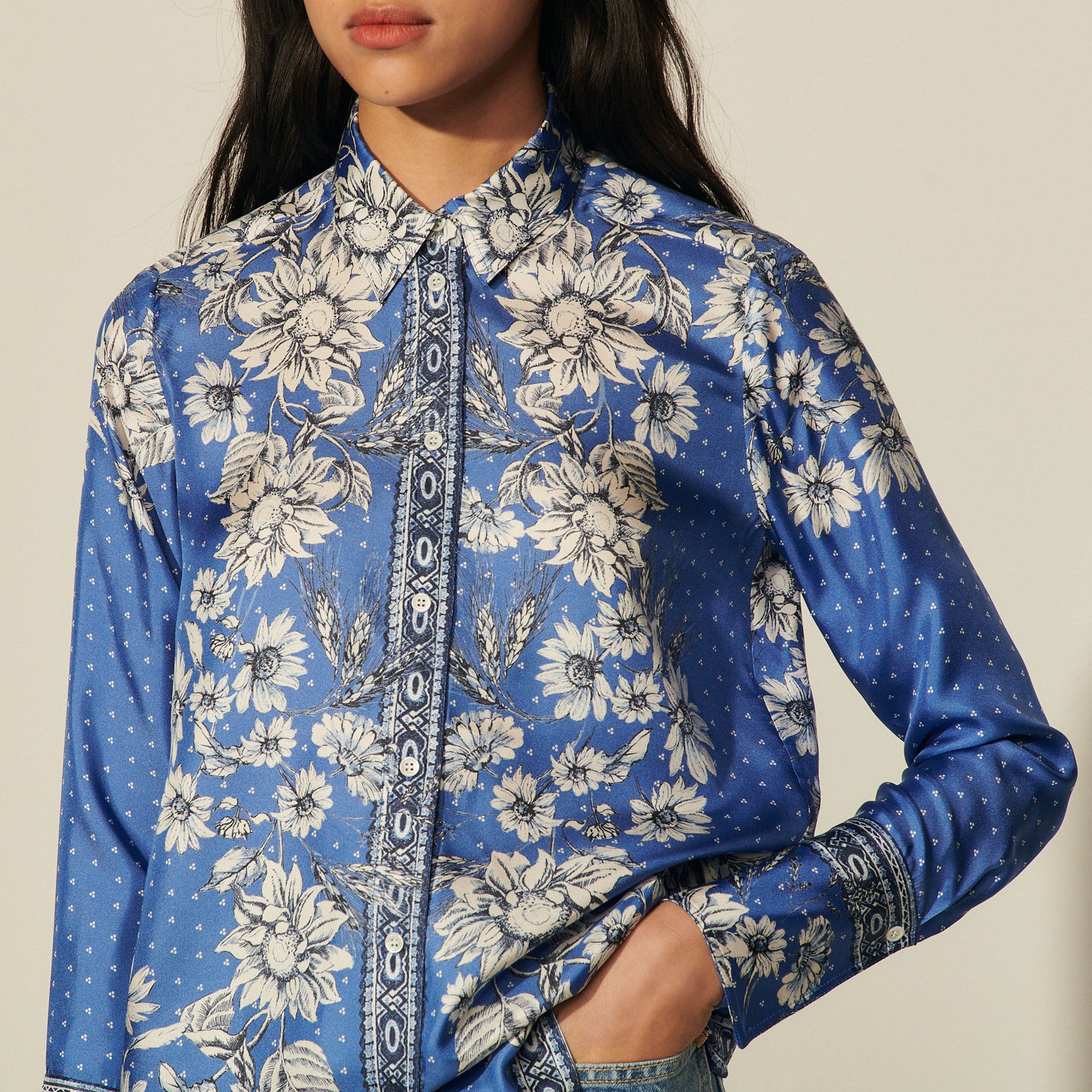 Chemise en soie imprimée Sandro seconde main