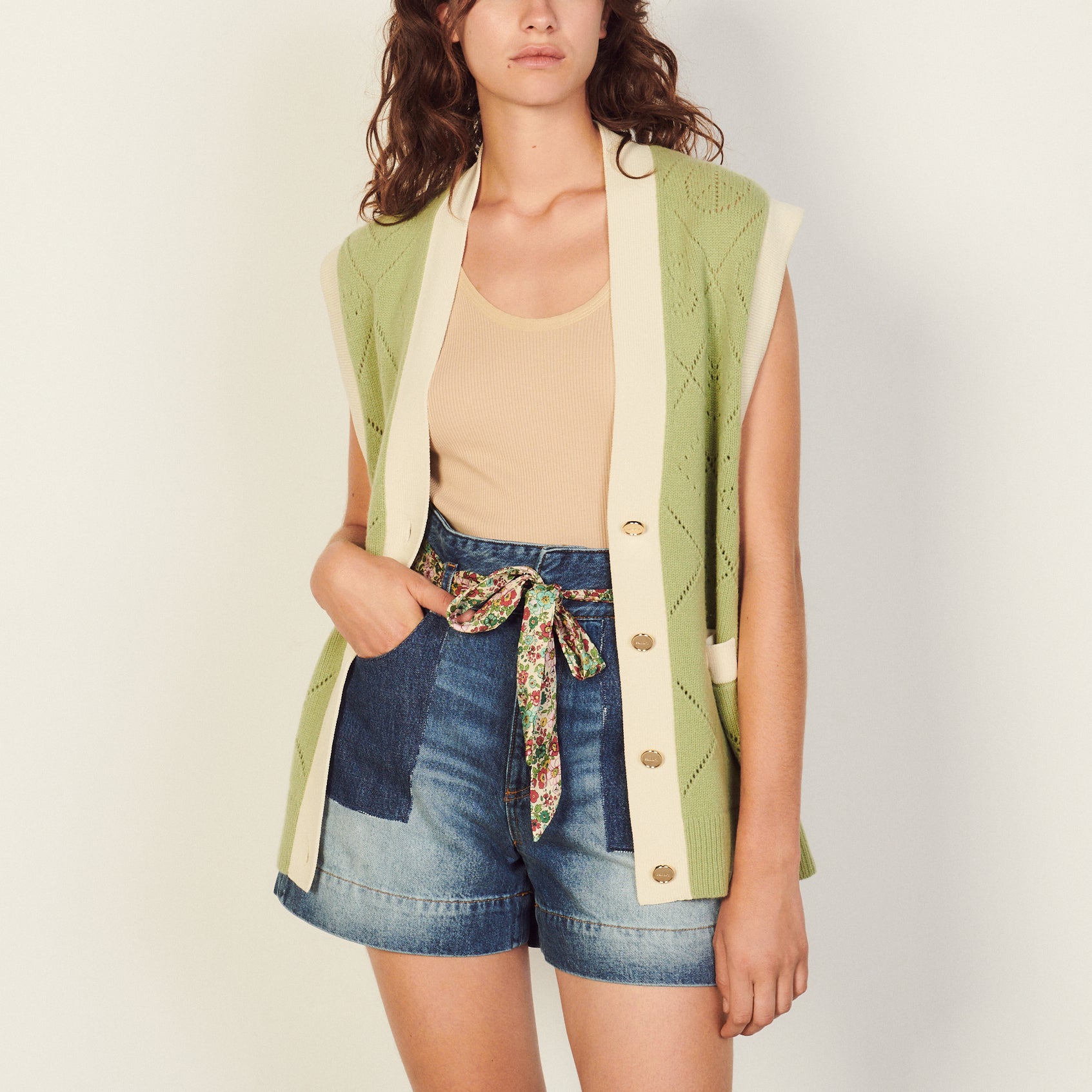 Short en Jean délavé Sandro seconde main