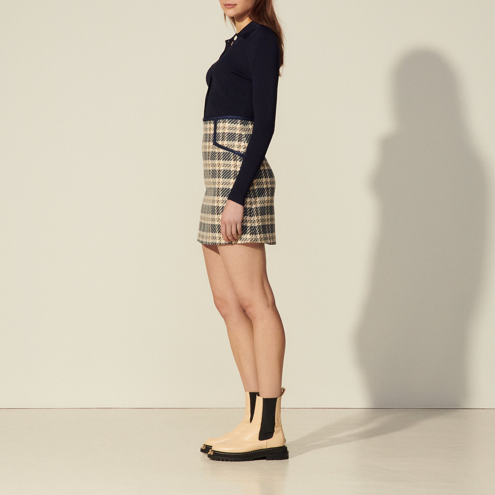 Jupe en tweed à carreaux Sandro seconde main