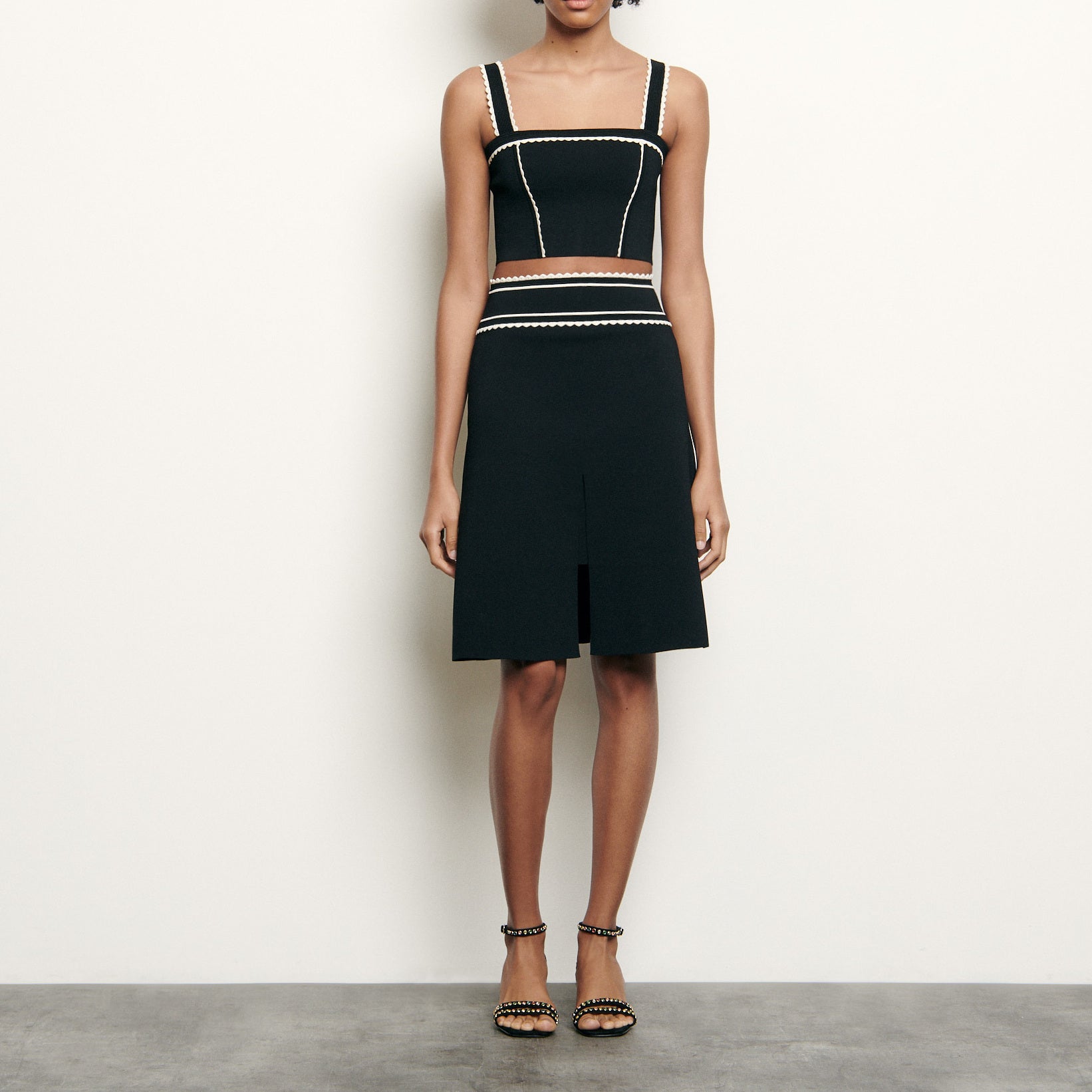 Jupe courte en Maille Sandro seconde main