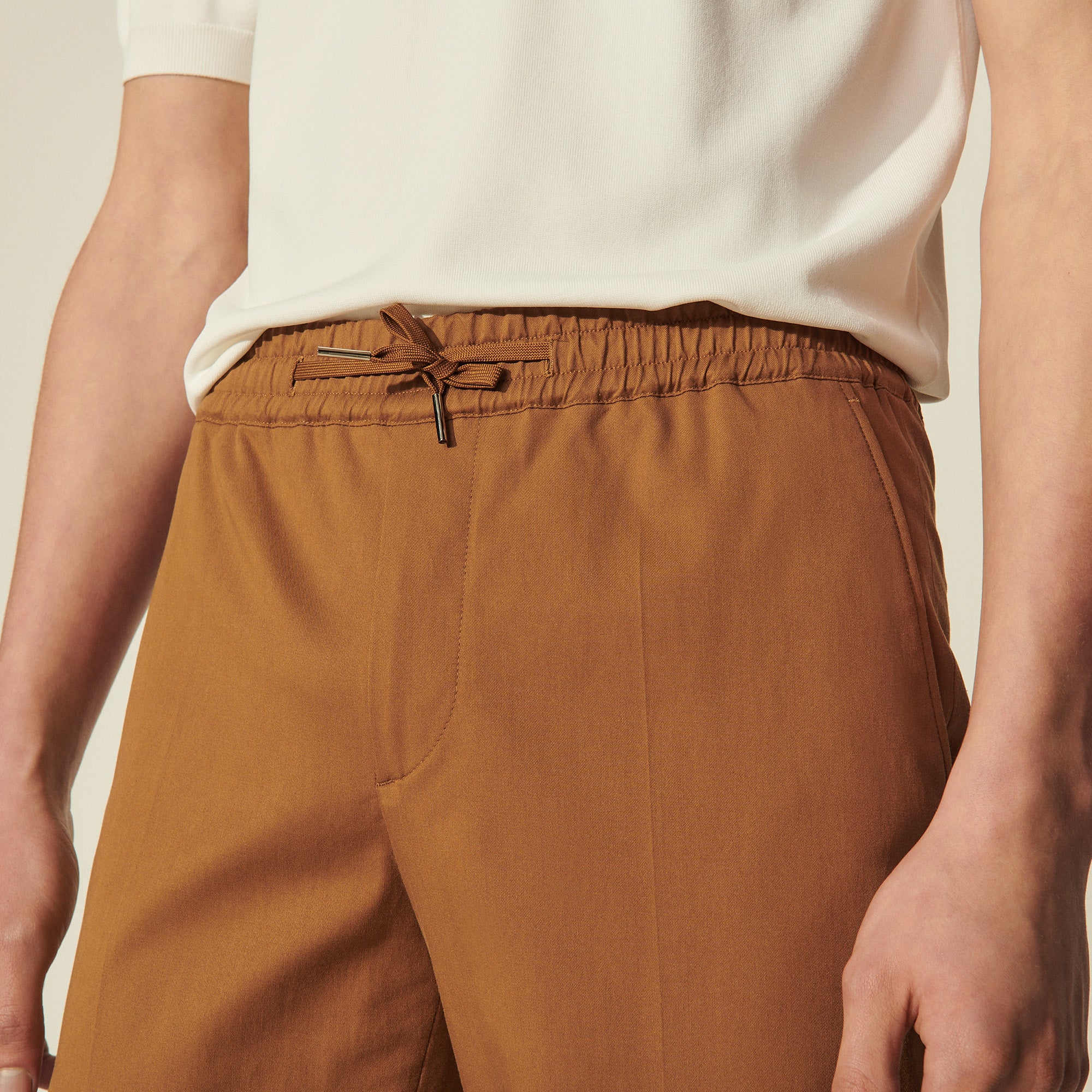 Pantalon à la ceinture élastique Sandro seconde main