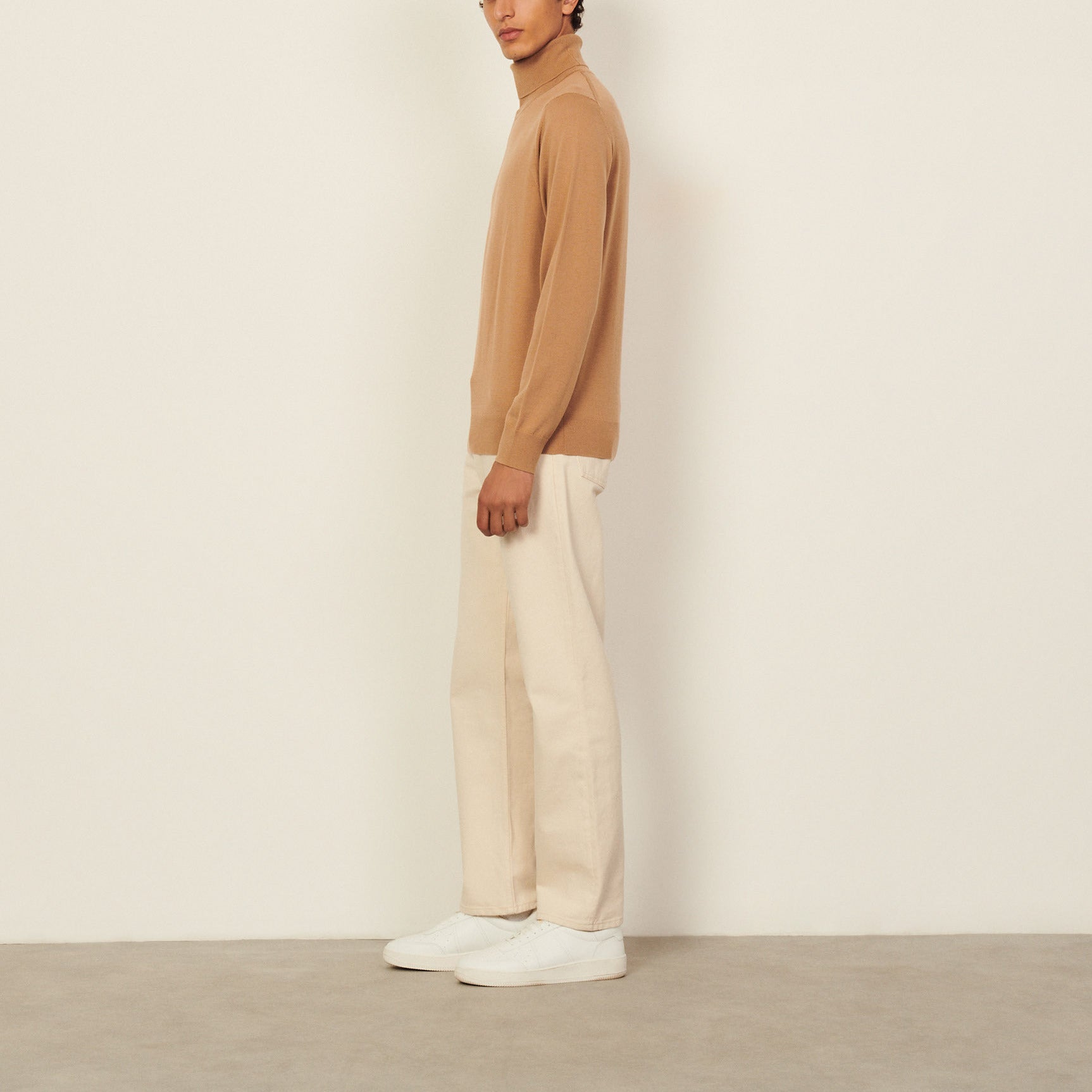 Pull à col roulé en laine Sandro seconde main