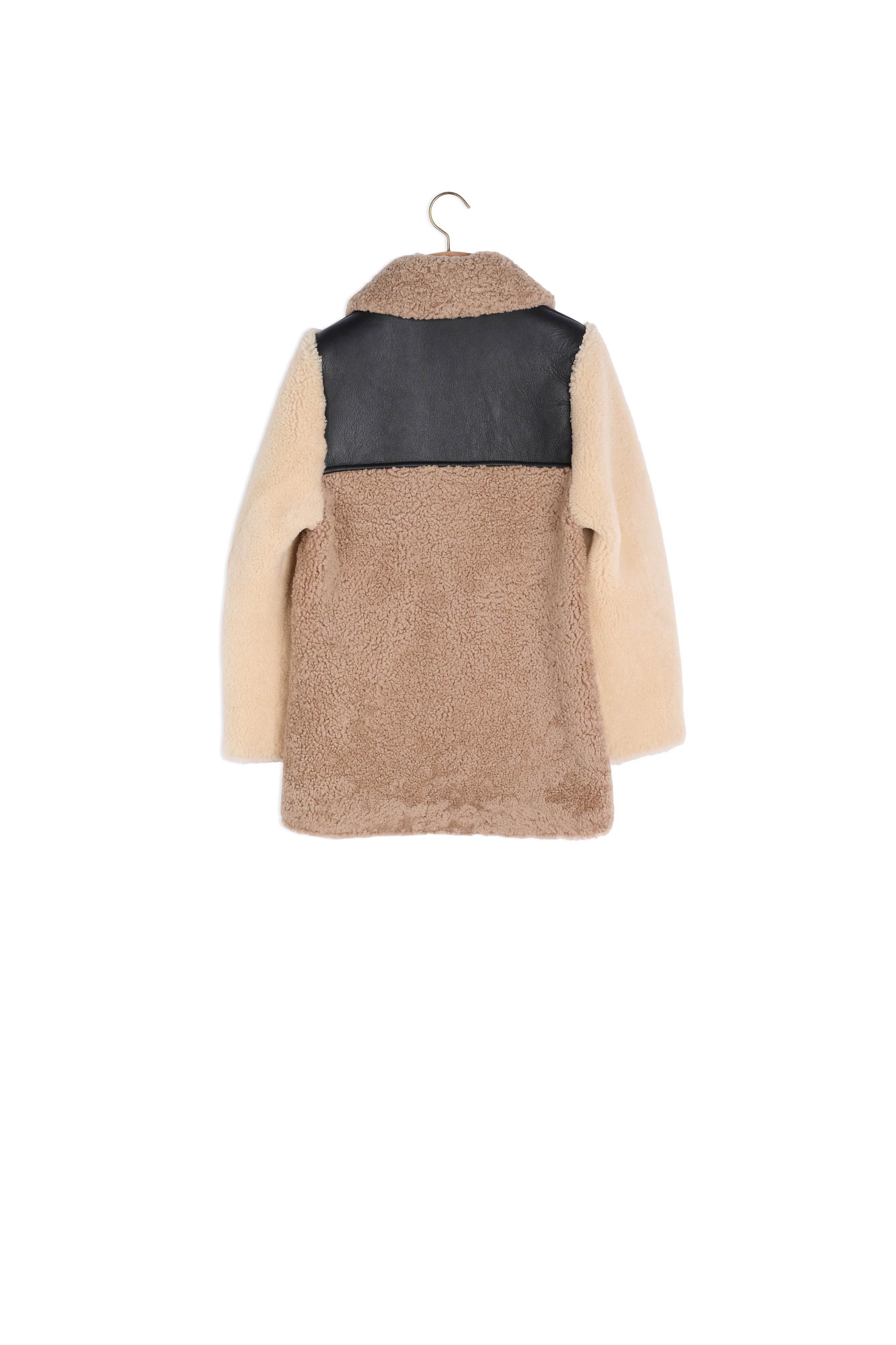 Outerwear Beige Sandro seconde main