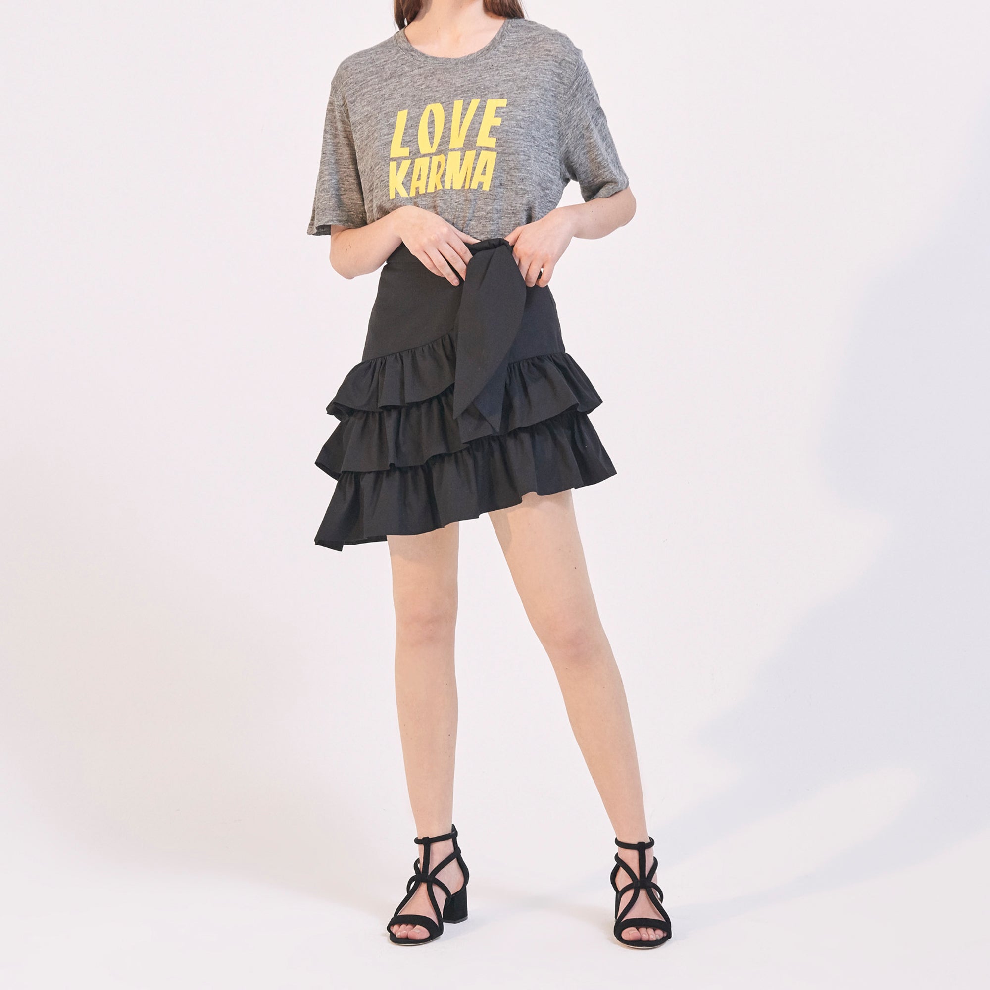 Jupe courte asymétrique Sandro seconde main