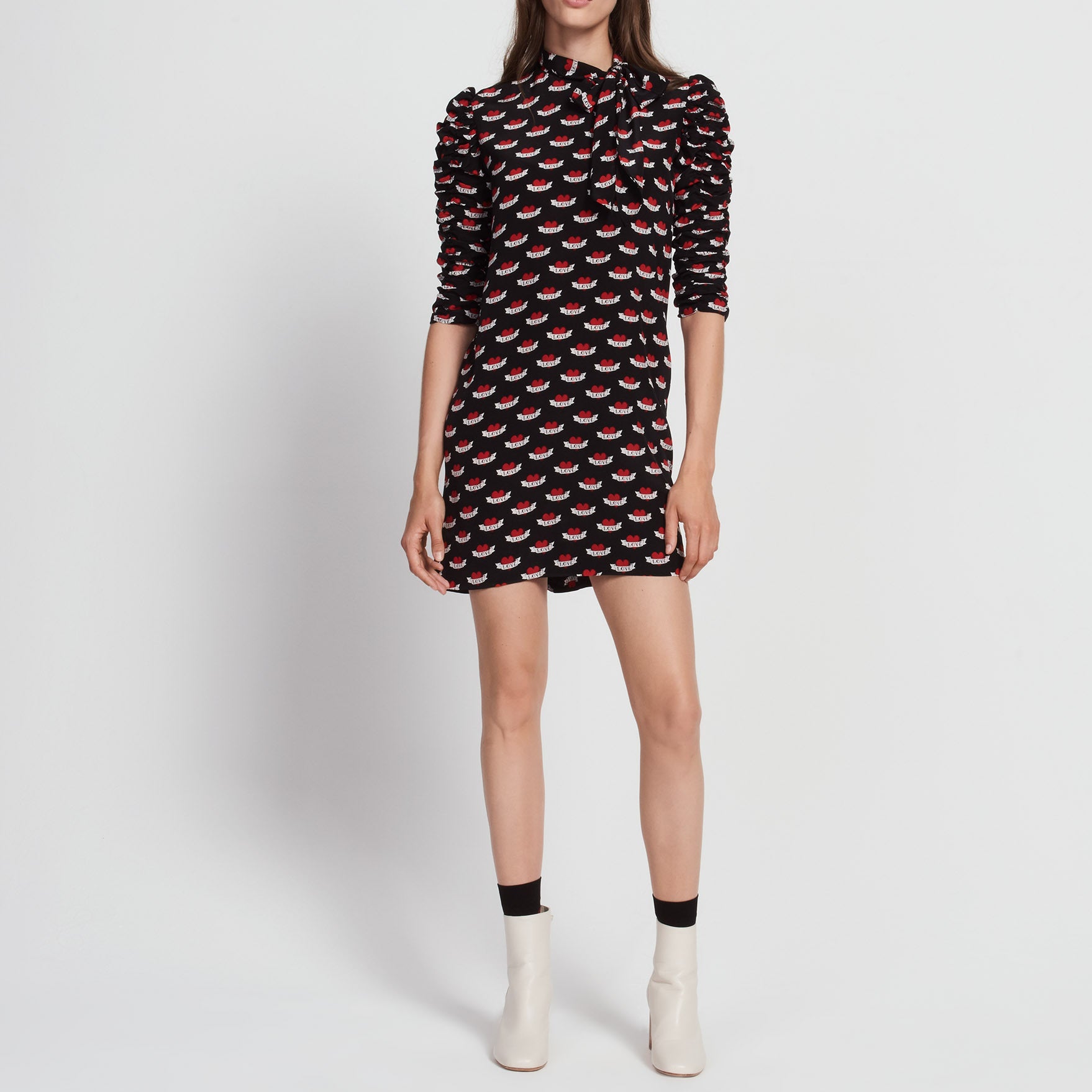 Robe en soie imprimé cœurs Sandro seconde main