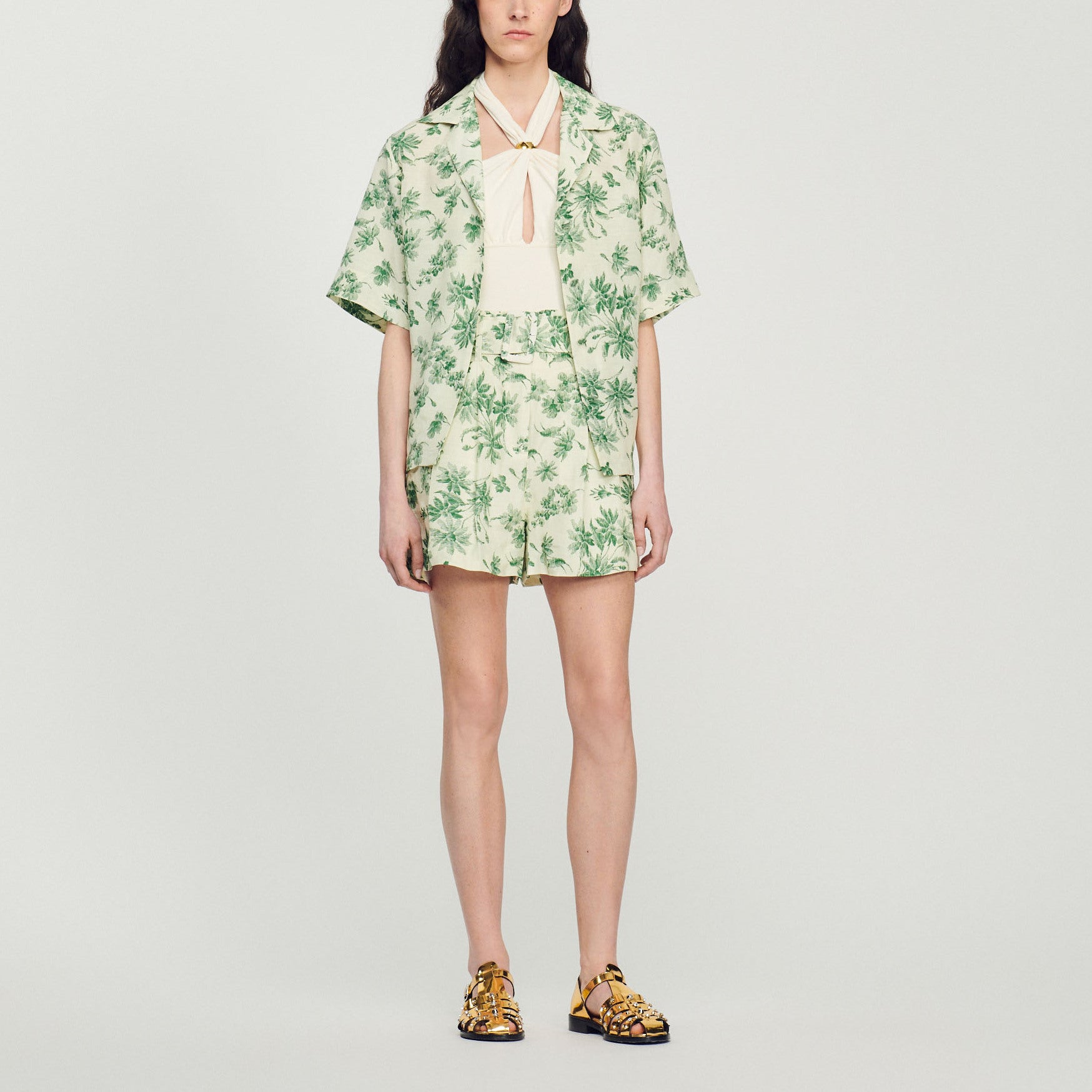 Short large imprimé palmiers Sandro seconde main