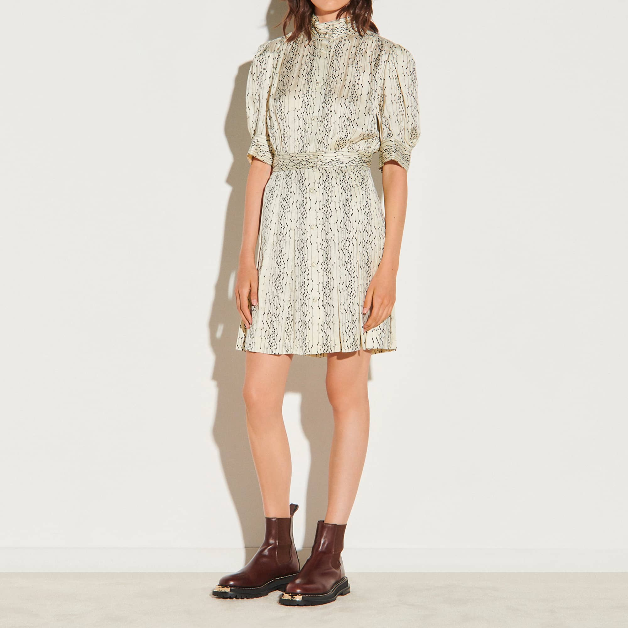 Robe Chemise courte imprimée Sandro seconde main