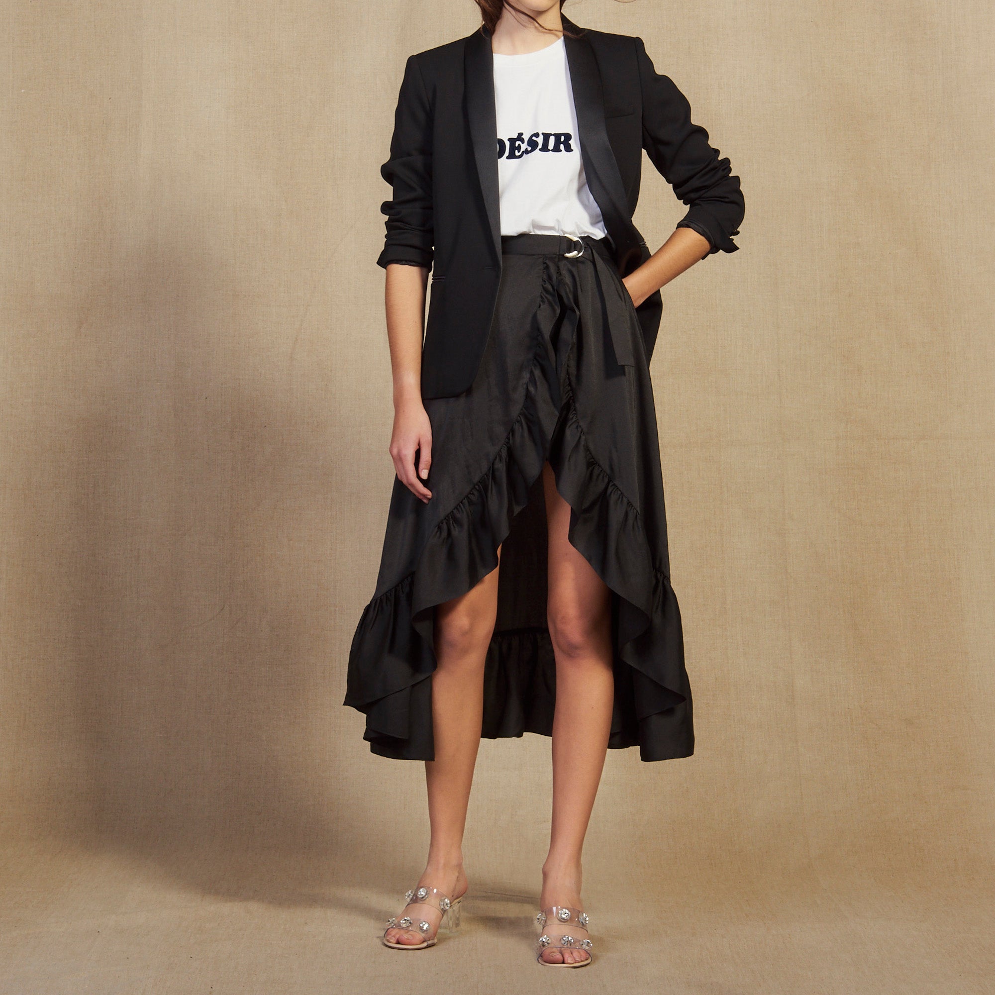 Jupe-Short asymétrique et volantée Sandro seconde main