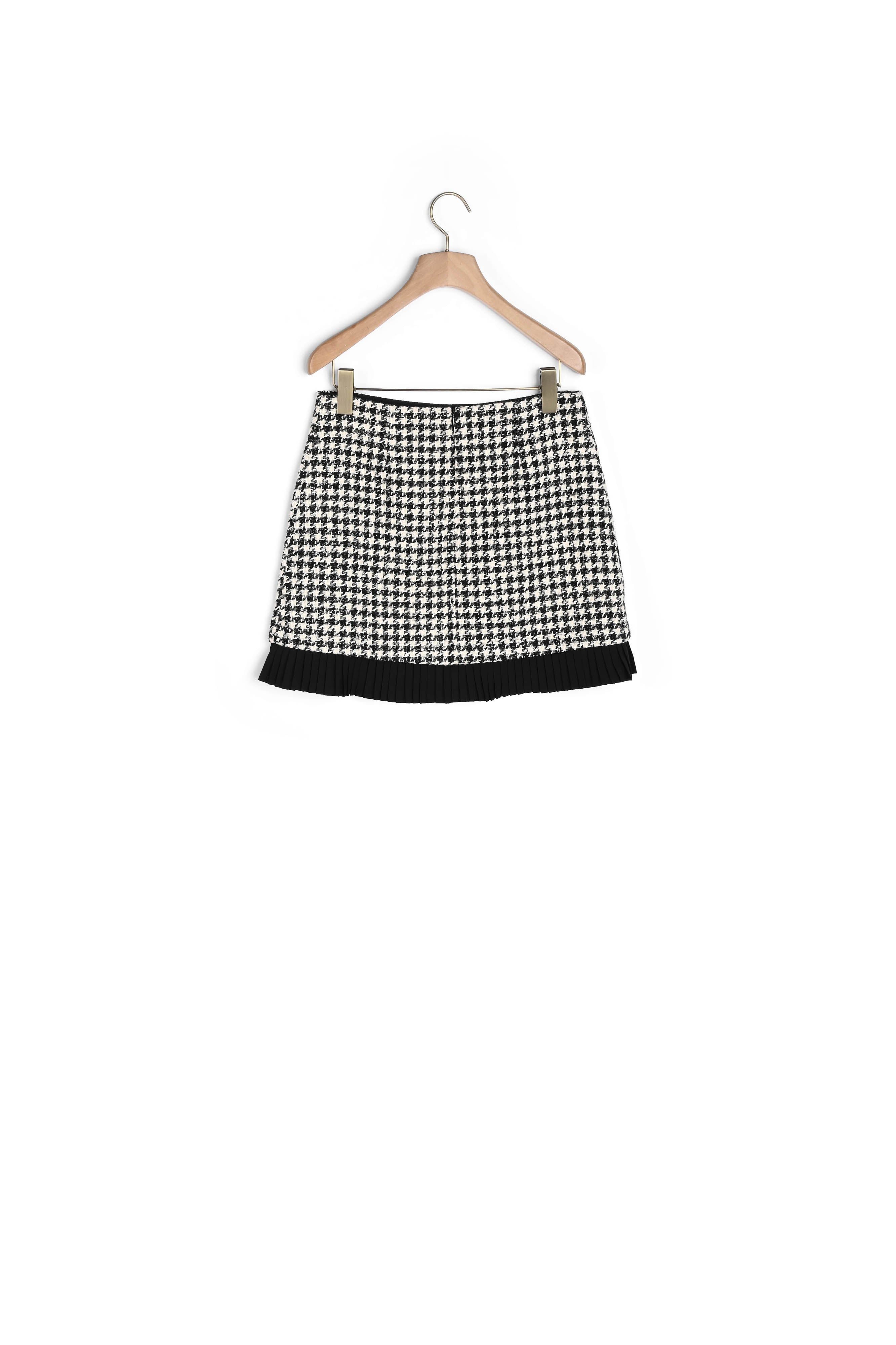 Jupe courte en tweed pied de poule Sandro seconde main