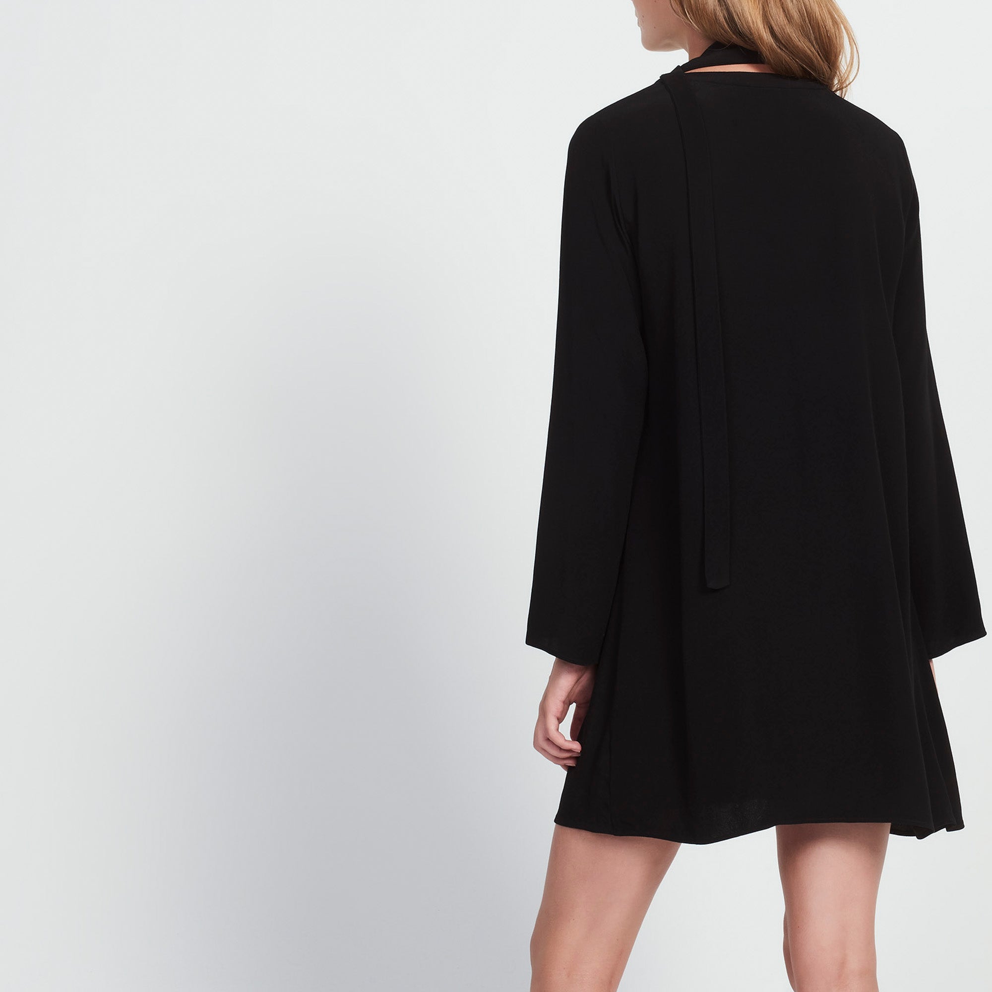 Robe avec col lacé Sandro seconde main