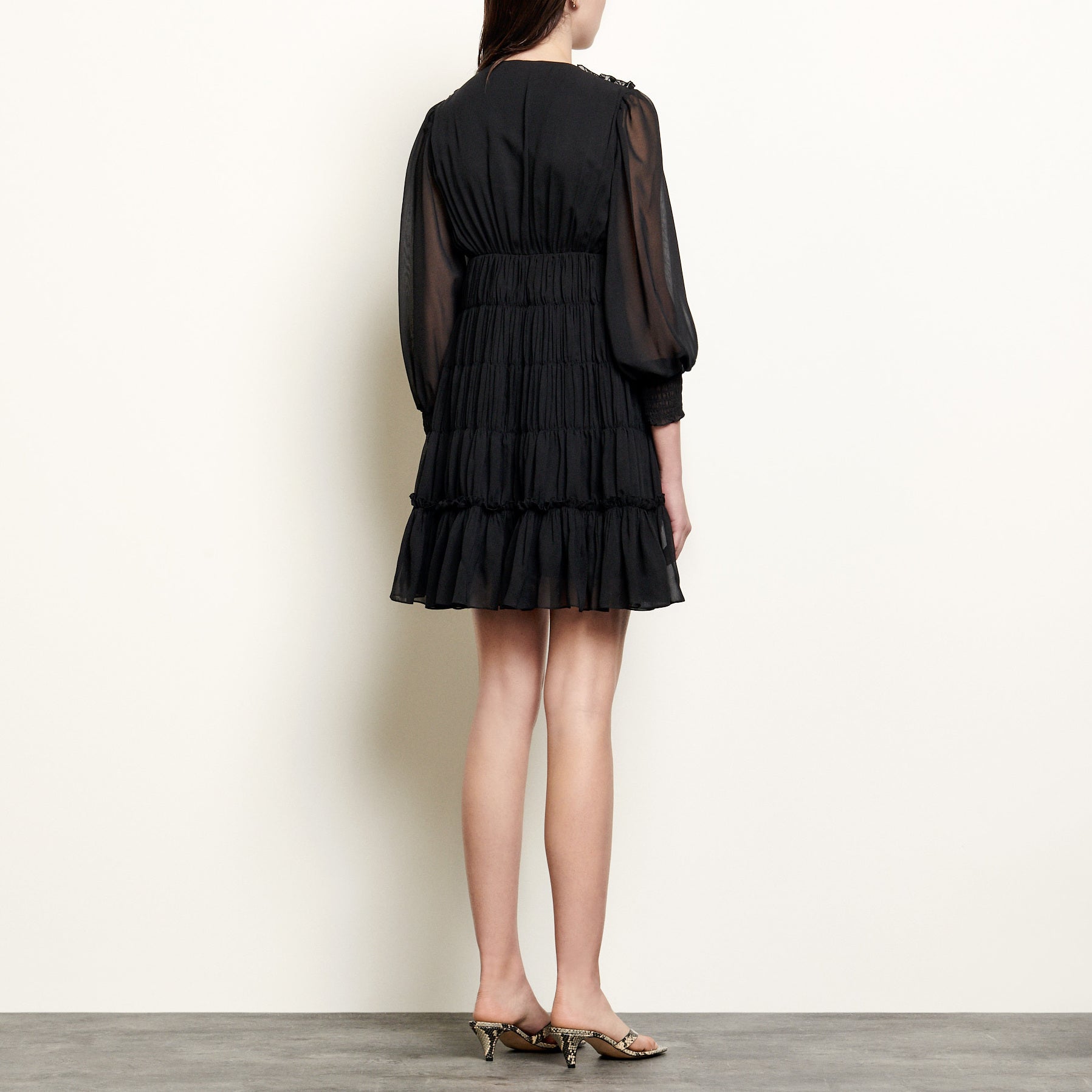 Robe courte en voile à  fronces Sandro seconde main