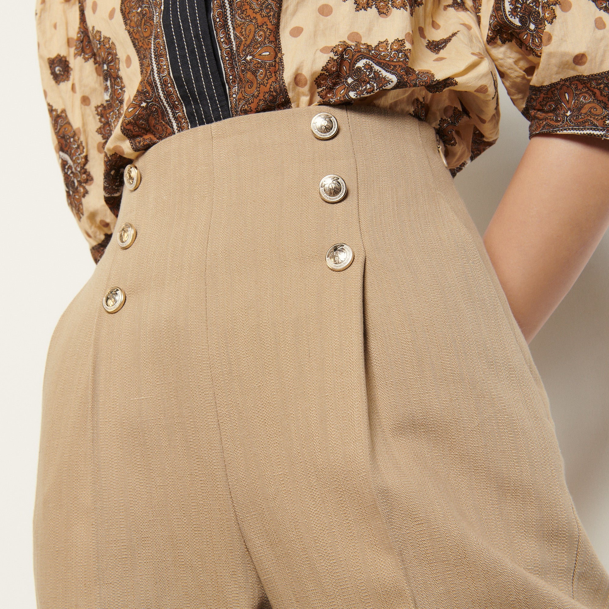 Pantalon taille haute avec boutons Sandro seconde main