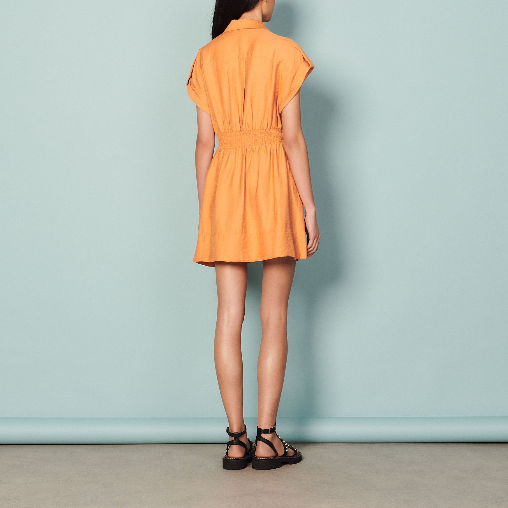 Robe courte en lin Sandro seconde main