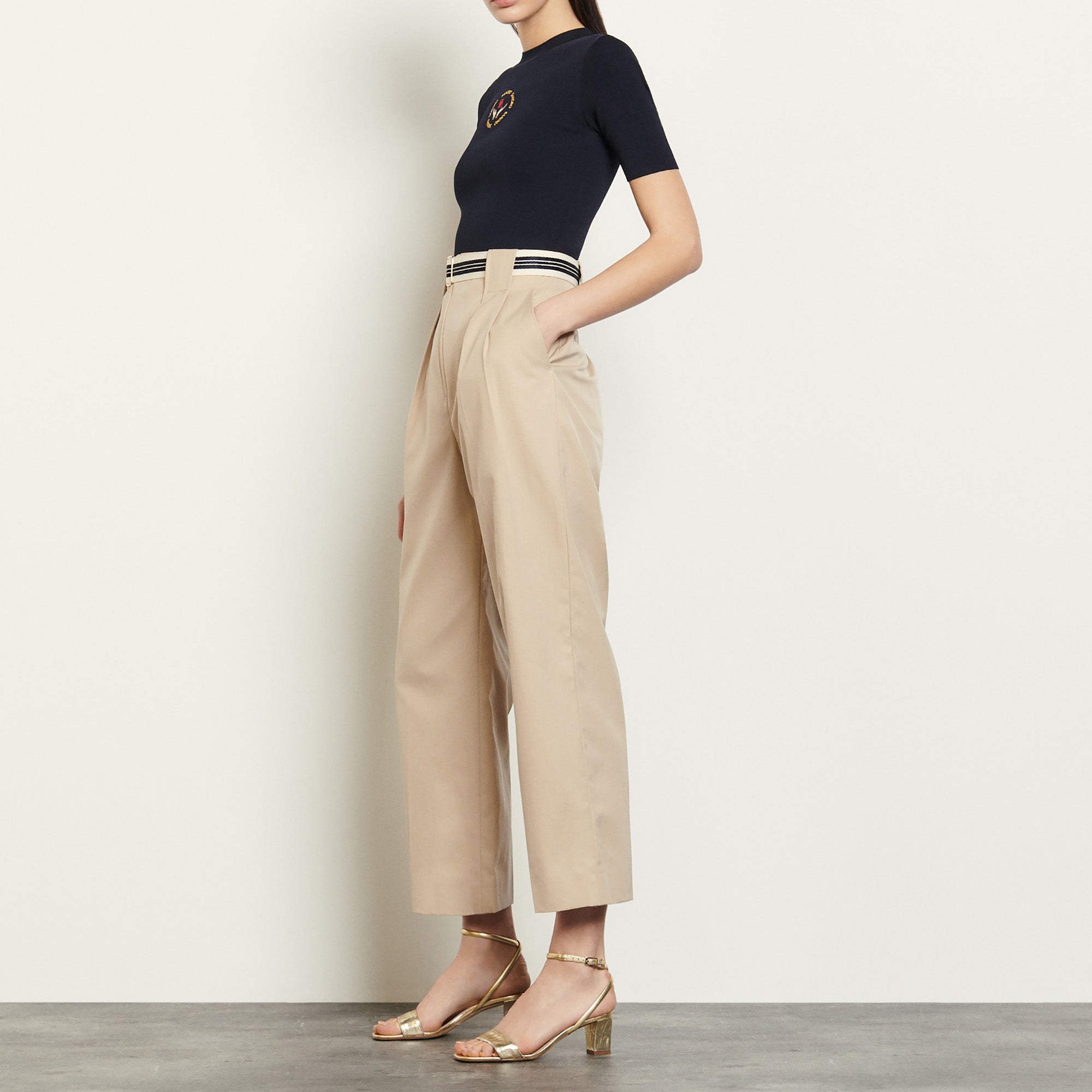 Pantalon en gabardine de coton Sandro seconde main